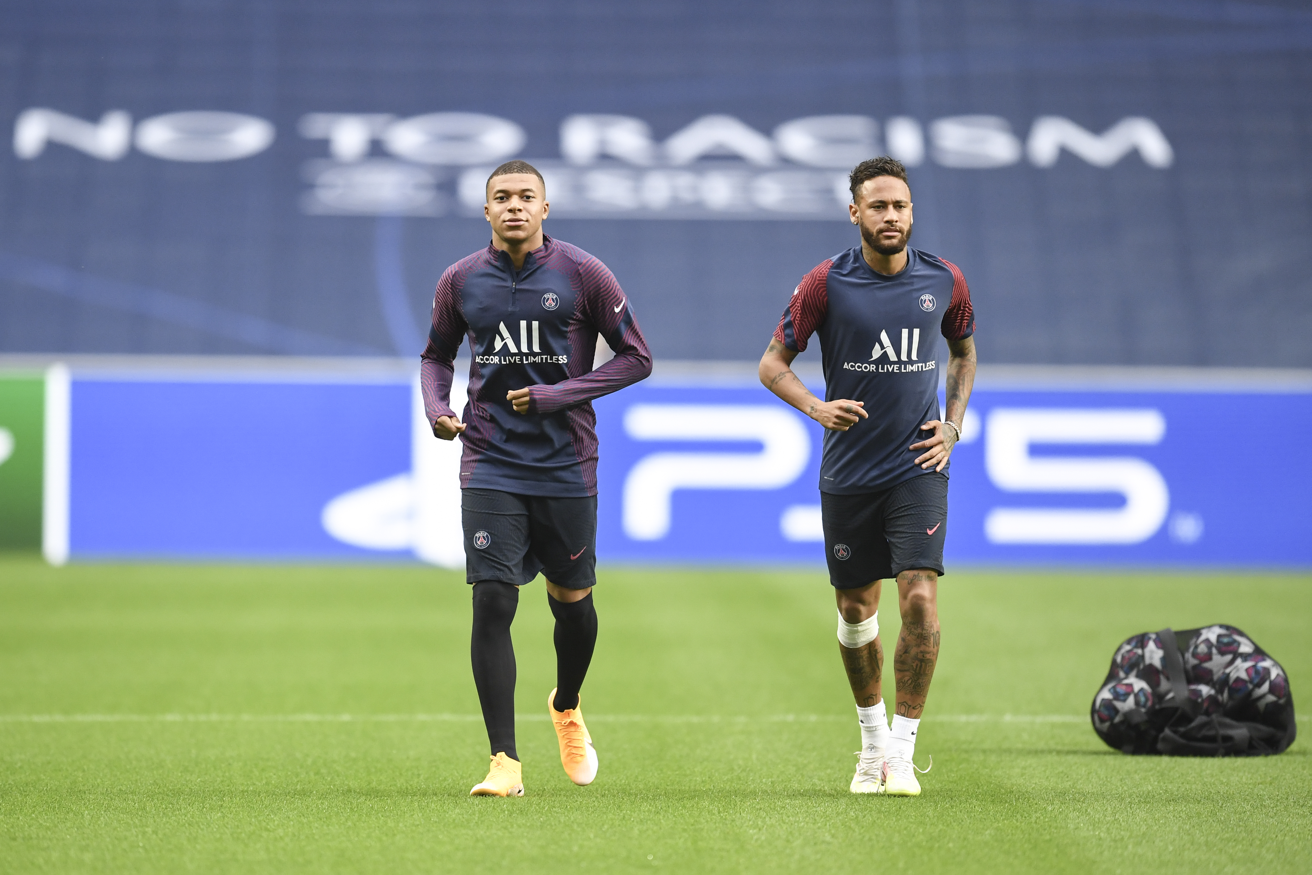 Paris Saint Germain training session