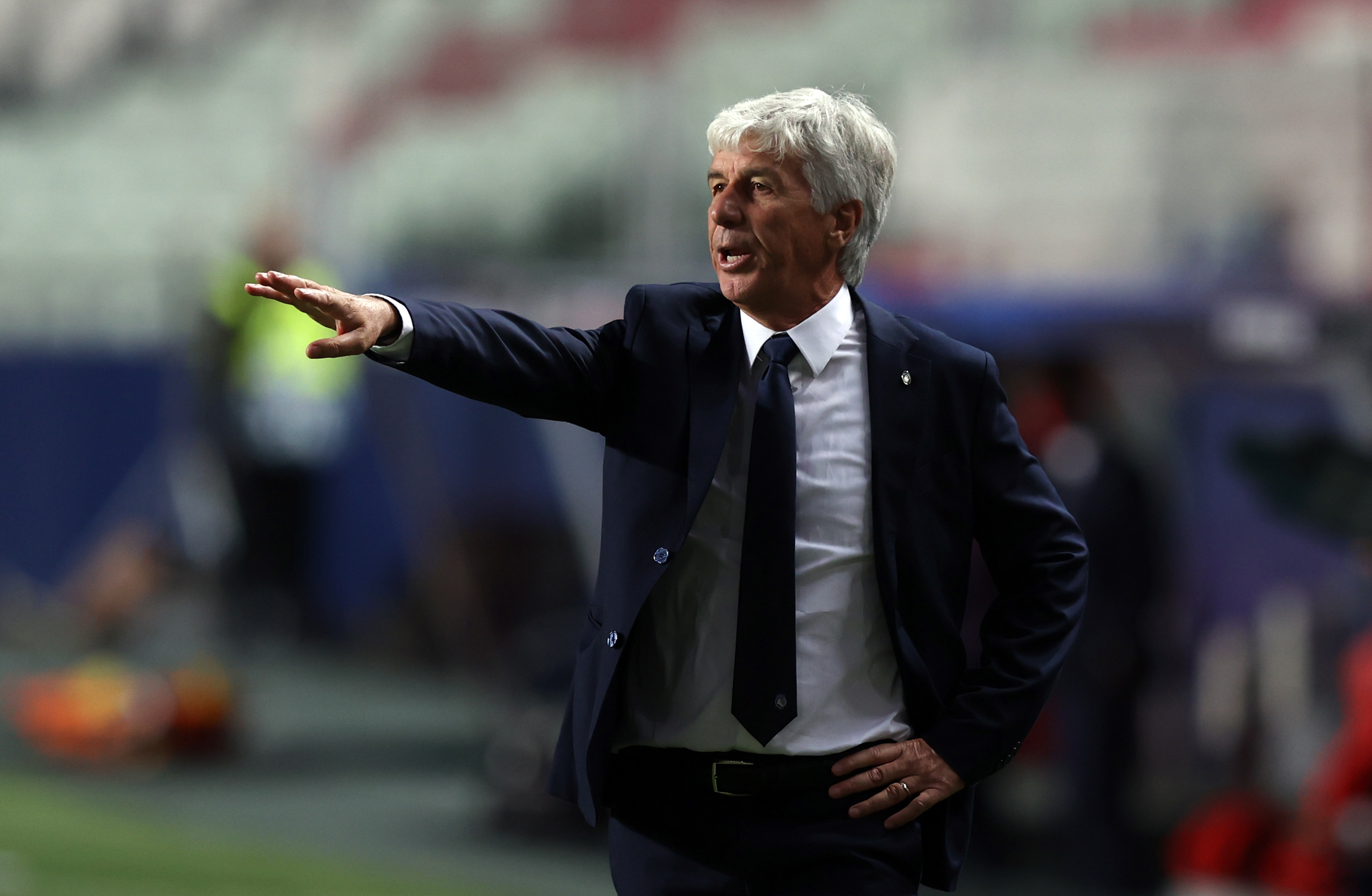 epa08599896 Atalanta's head coach Gian Piero Gasperini reacts during the UEFA Champions League quarter final soccer match between Atalanta and Paris Saint-Germain in Lisbon, Portugal 12 August 2020.  EPA-EFE/Rafael Marchante / POOL