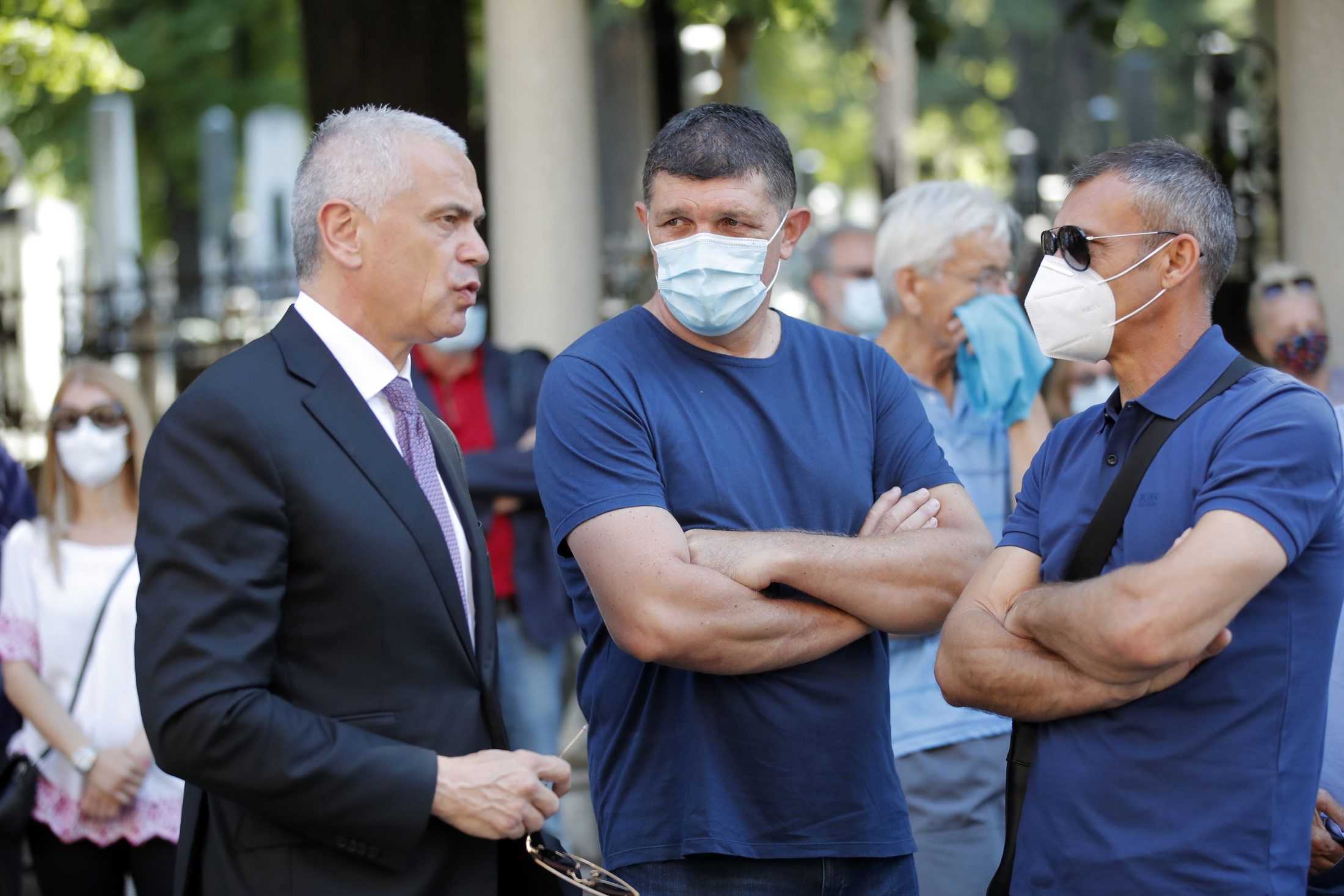 vladica-popovic-sahrana-65607