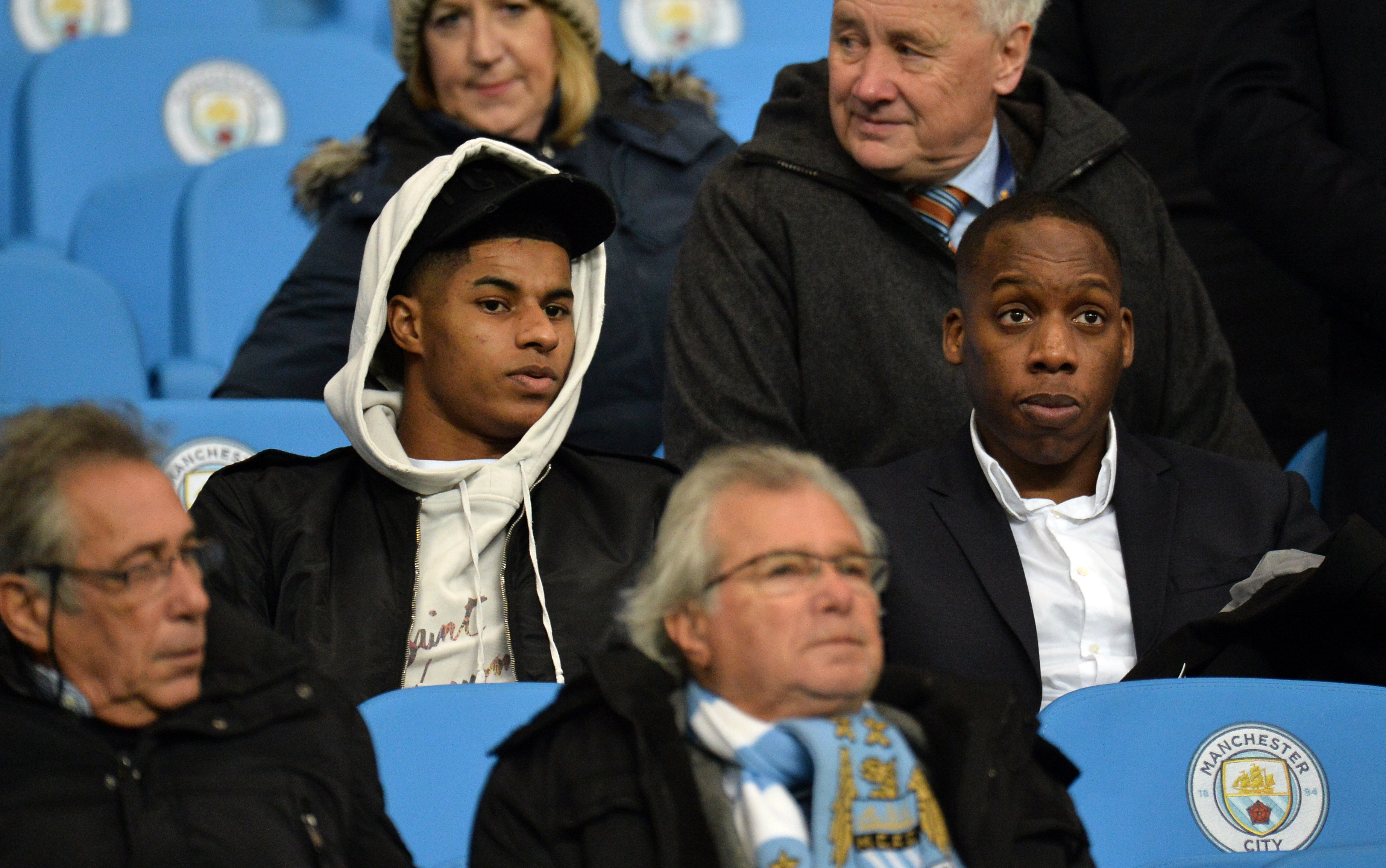 Foto: EPA-EFE/PETER POWELL