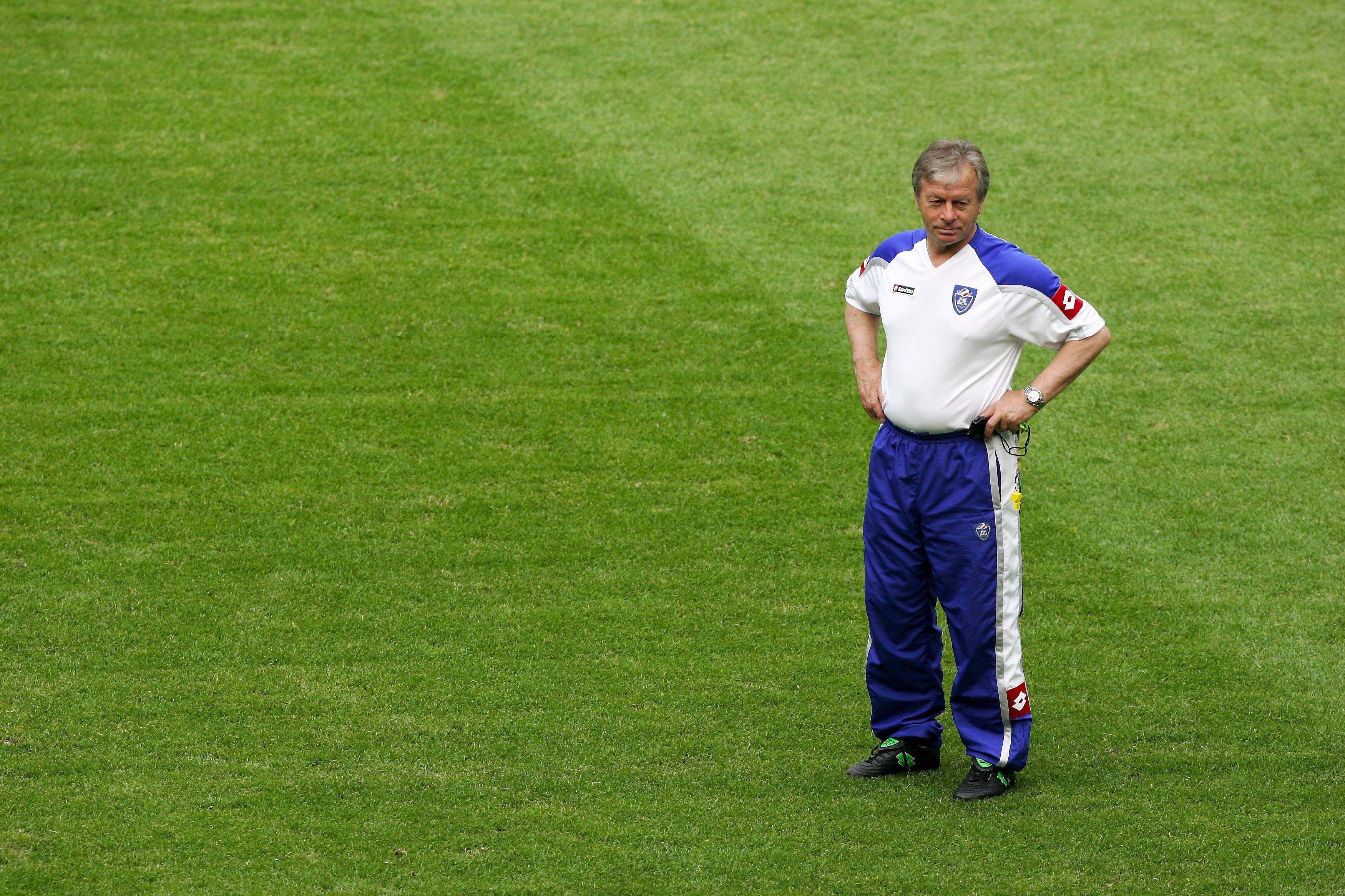 SERBIA-MONTENEGRO TRAINING