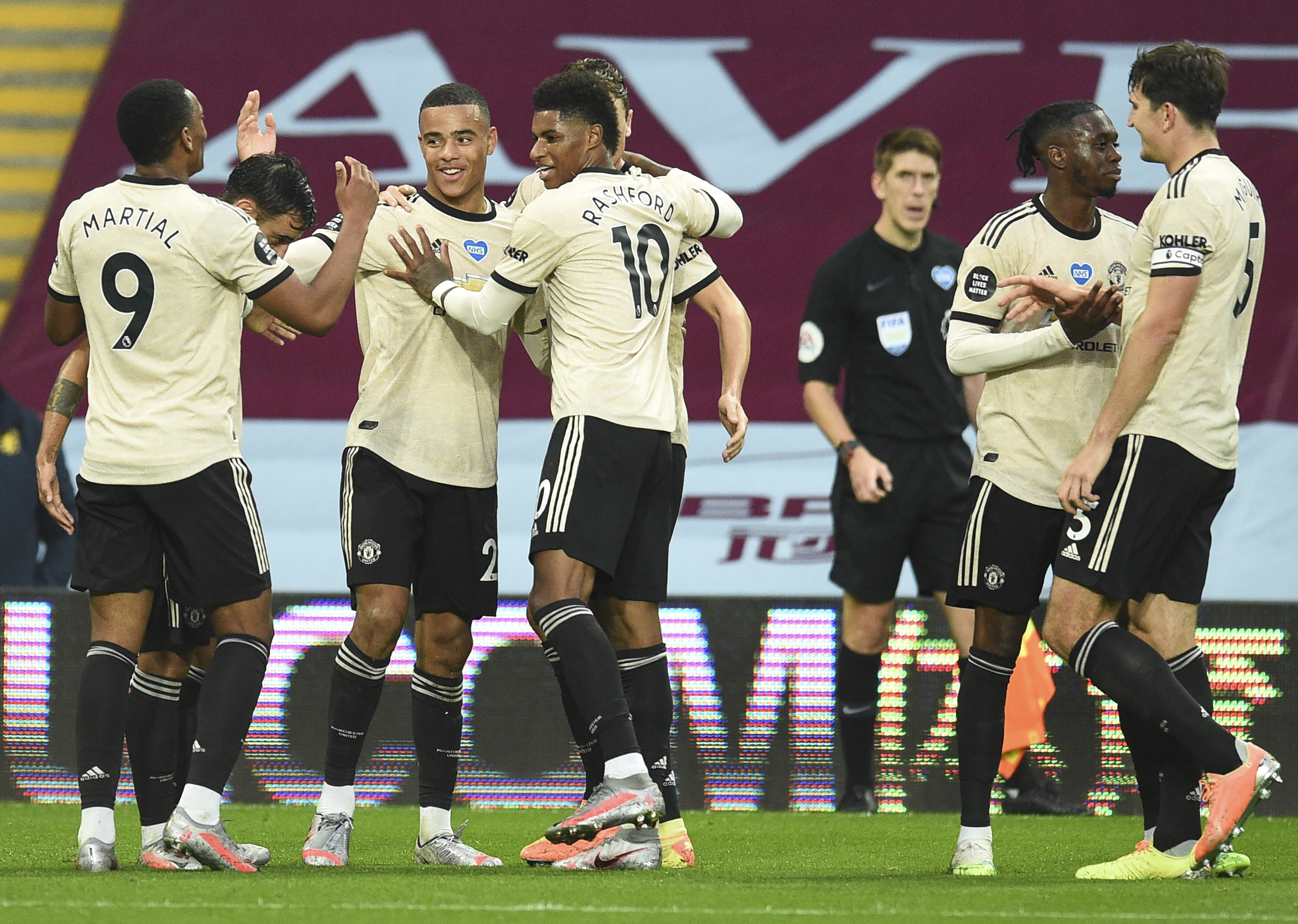 Aston Vila - Mančester junajted