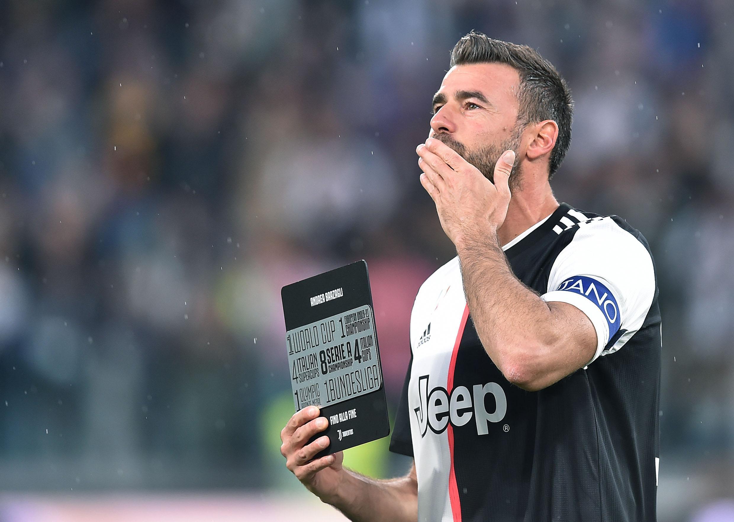 epaselect epa07585358 Juventus Andrea Barzagli during the italian Serie A soccer match Juventus FC vs Atalanta BC at the Allianz Stadium in Turin, Italy, 19 May 2019.  EPA-EFE/ALESSANDRO DI MARCO