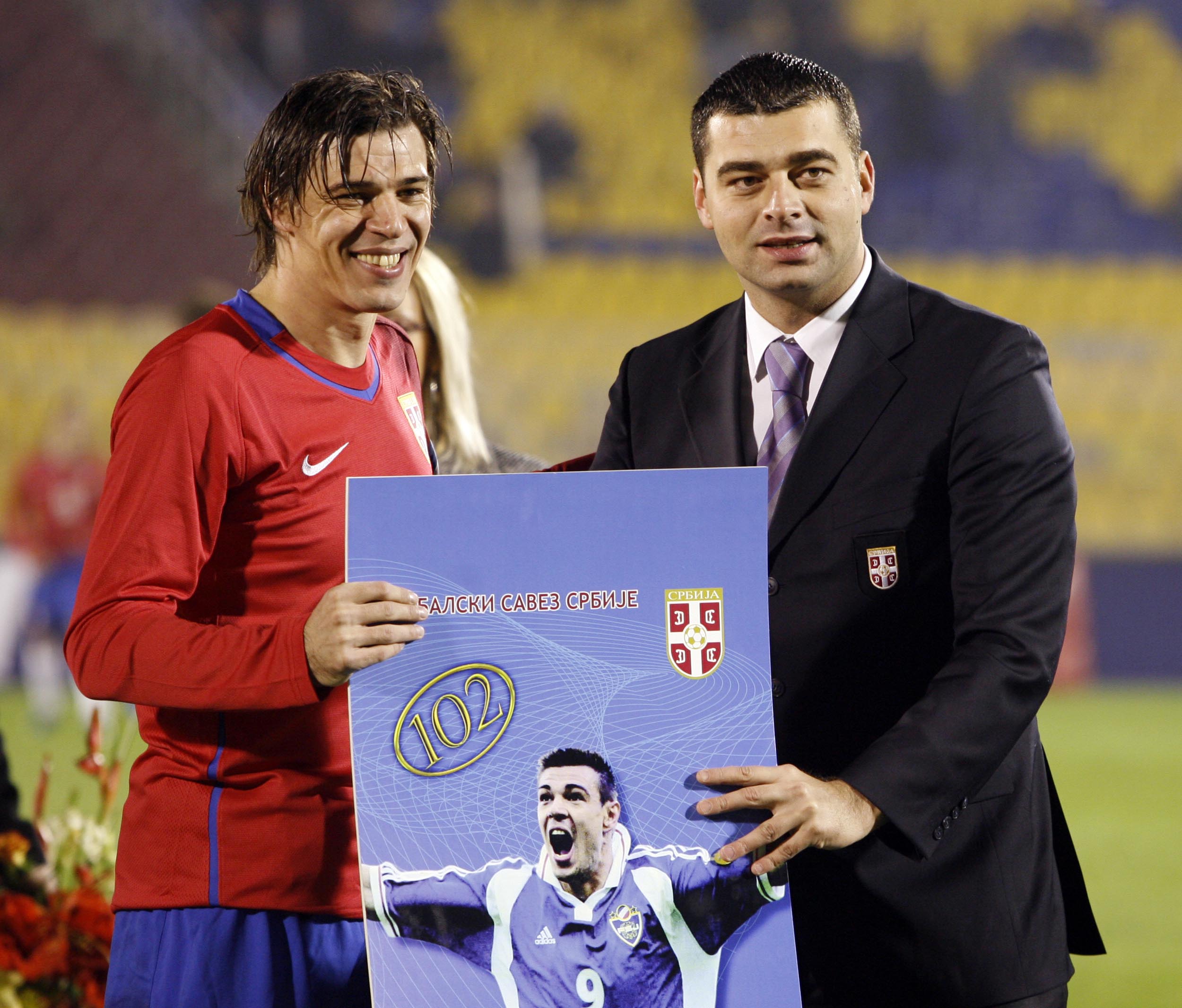 Sport Fudbal Reprezentacija Srbija Bugarska Serbia National Tema Bulgaria Friendli Prijateljska Savo Milosevic i Zoran Lakovic 19.11.2008. (photo: Pedja Milosavljevic / STARSPORT)