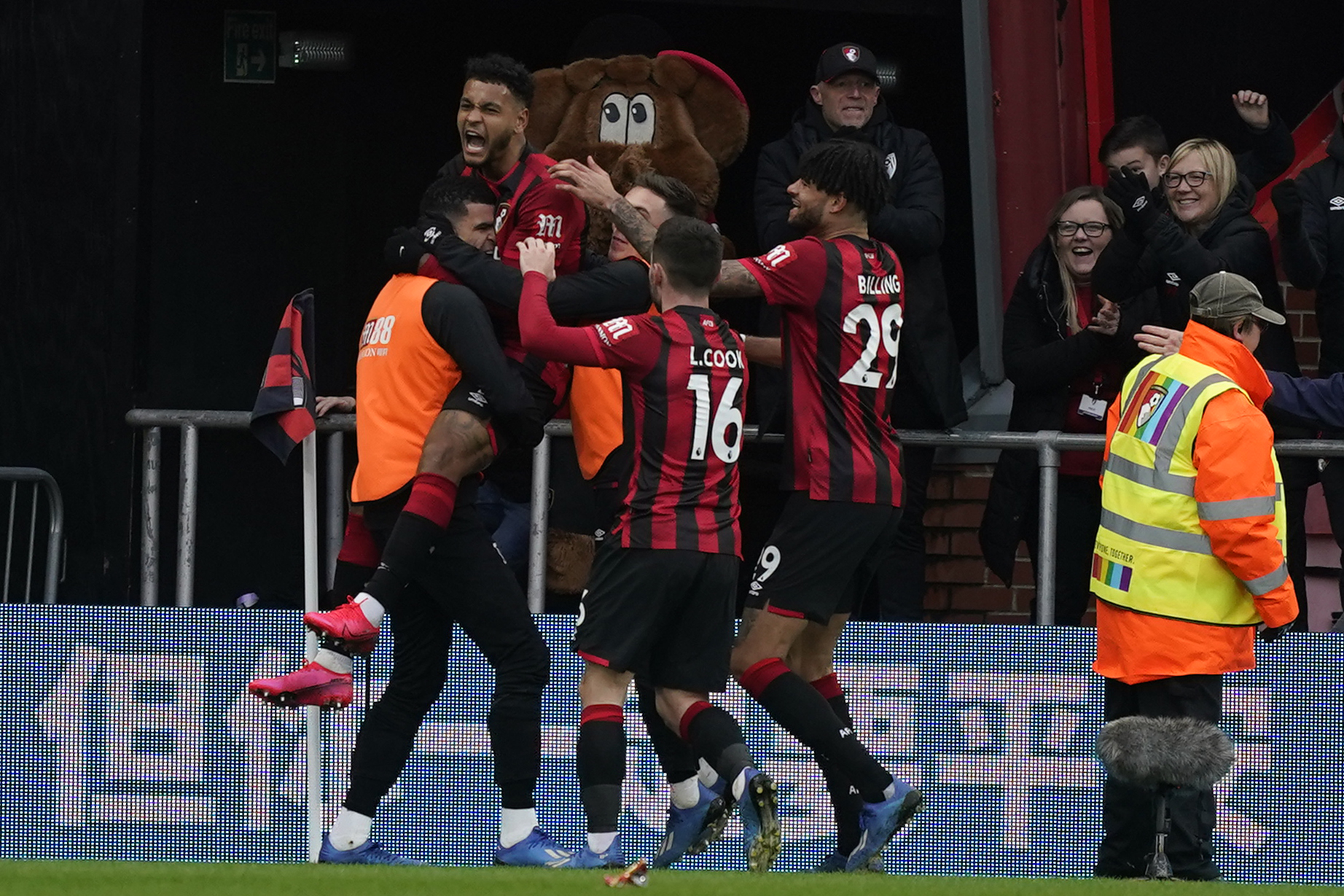 Bornmut, Foto: EPA-EFE/WILL OLIVER