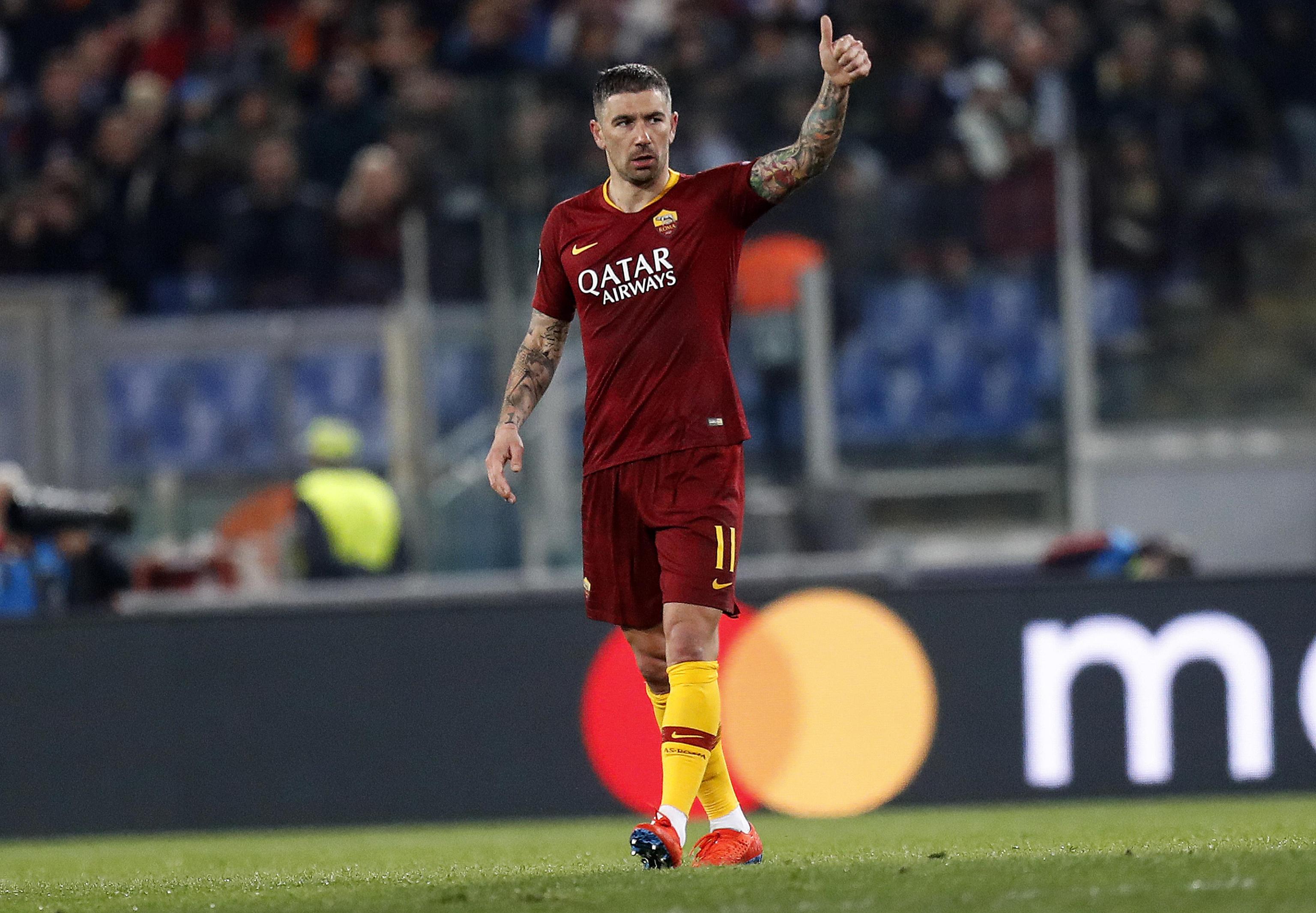 epa07365505 Roma's Aleksandar Kolarov reacts during the UEFA Champions League round of 16 first leg soccer match between AS Roma and FC Porto at the Olimpico stadium in Rome, Italy, 12 February 2019.  EPA-EFE/RICCARDO ANTIMIANI