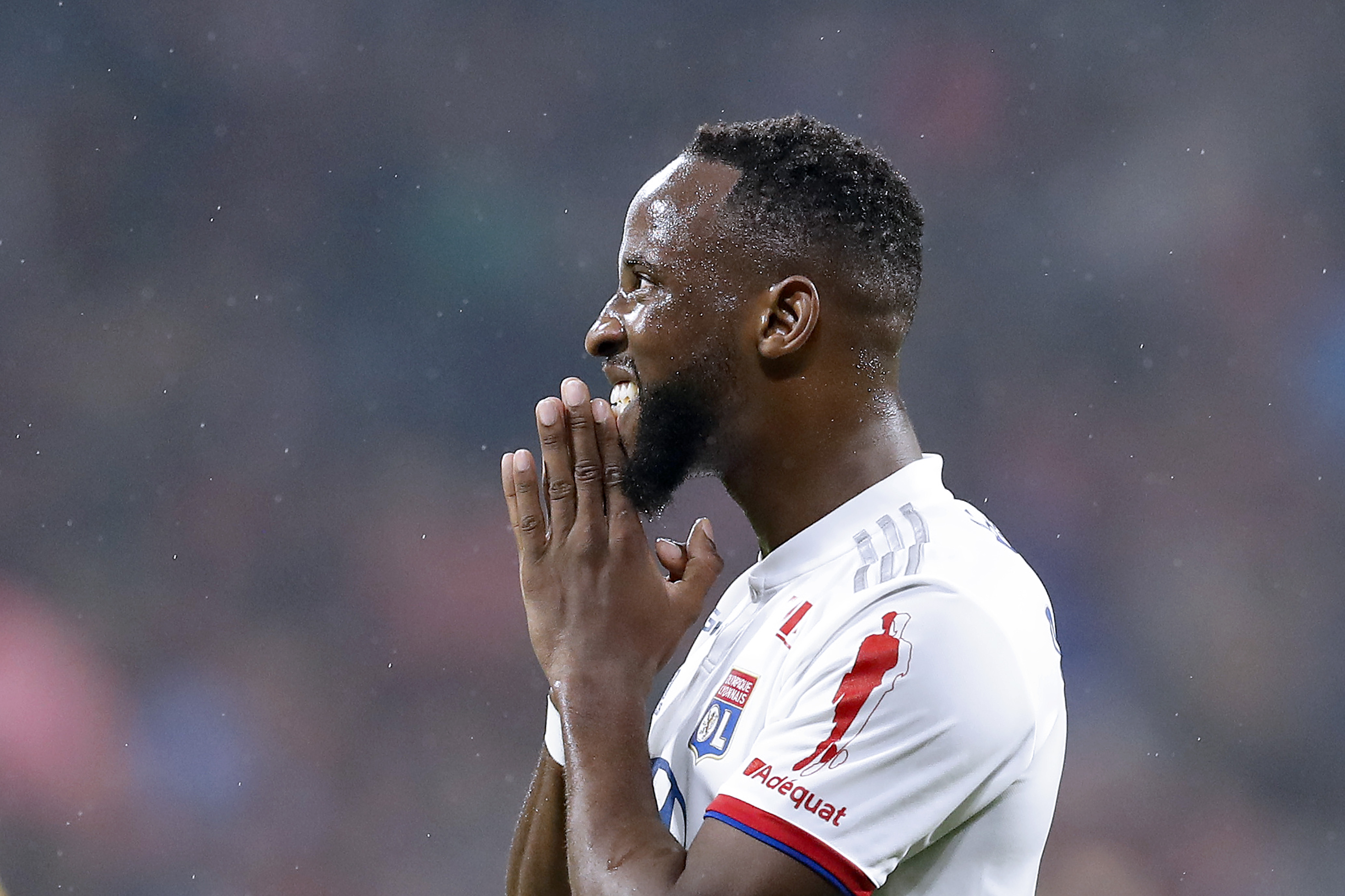 epa07862238 Lyon's Moussa Dembele reacts during the French Ligue 1 soccer match between Olympique Lyon and PSG at Parc Olympique Lyonnais stadium in Lyon, France, 22 September 2019.  EPA-EFE/SEBASTIEN NOGIER