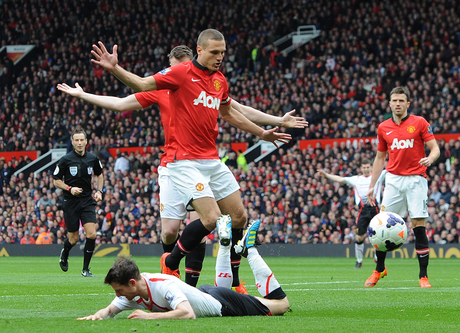 Foto: EPA/PETER POWELL