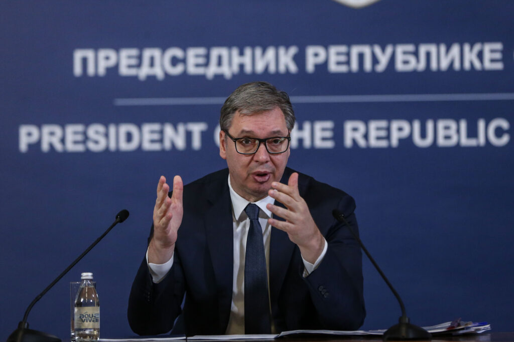 1764680101-vucic_obracanje_02122025_0026-1024x683.jpg