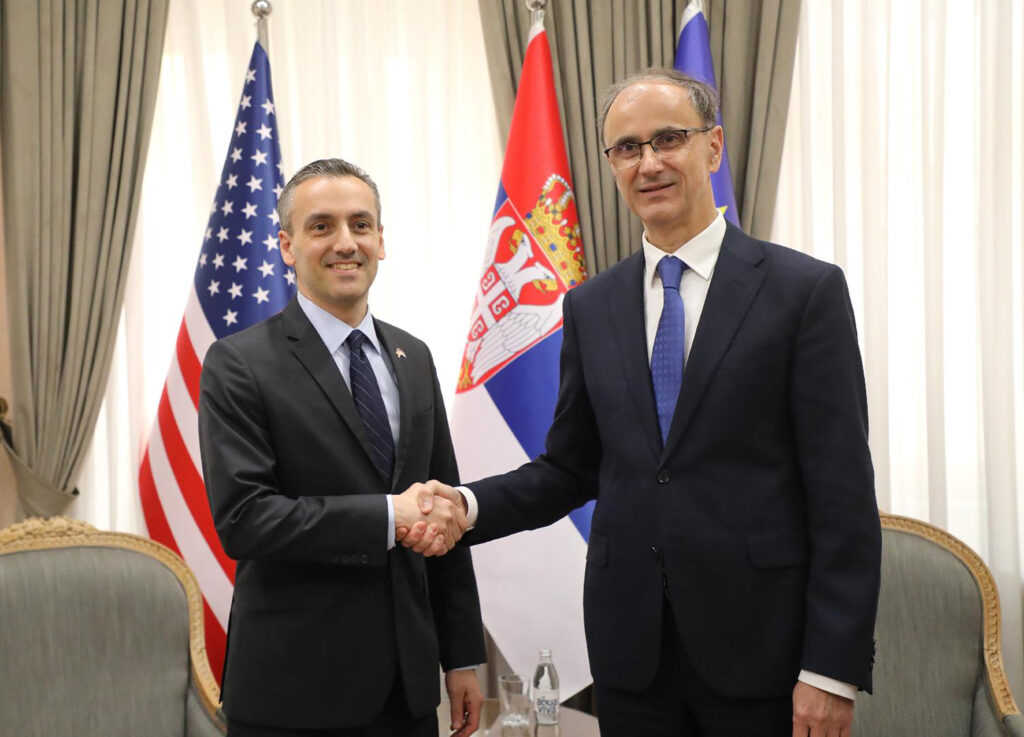 1747401593-Macut_Titolo_01_Vlada_Srbije_b-1024x737.jpg