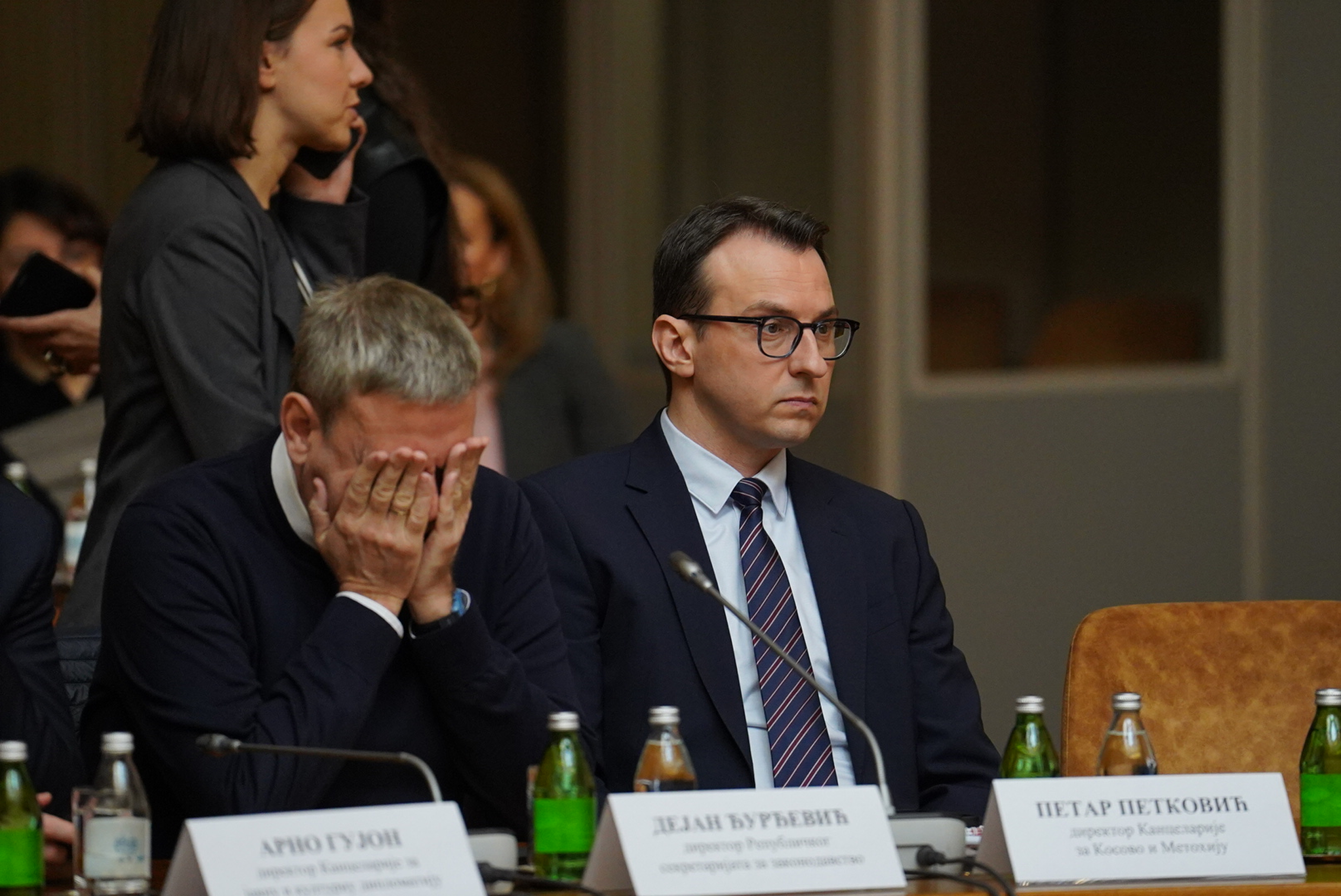 The Government of the Republic of Serbia, which was also attended by the President of the Republic of Serbia Aleksandar Vucic, held an extraordinary session in the Palace of Serbia, to which all directors of public companies were invited, and the main top