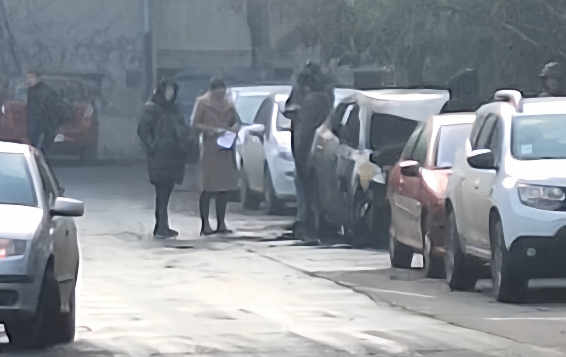 Dostavljamo Vam izjavu predsednička poslaničke grupe u Skupštini APV Roberta Šebeka povodom paljenja automobila tužiteljki u Subotici, kao i fotografiju sa lica mesta.