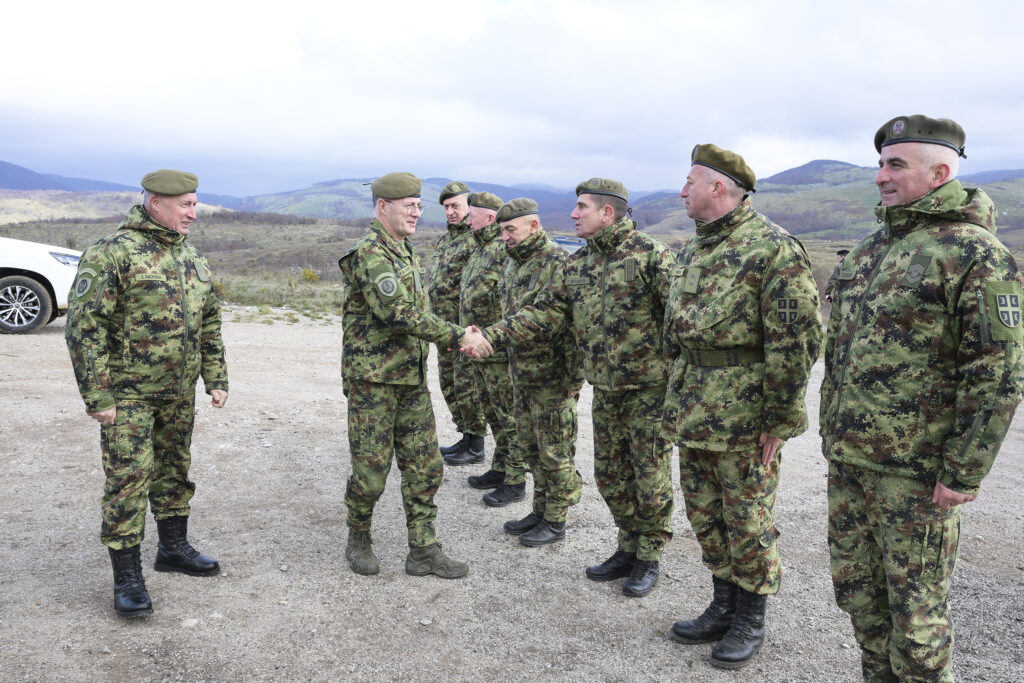 Pripadnici Vojske Srbije iz sastava jedinica Kopnene vojske nalaze se na obuci za borbenu upotrebu savremenih sredstava ratne tehnike koja su u prethodnom periodu uvedena u naoružanje Vojske Srbije, VOjska Srbije, Pasuljanske livade, vežba