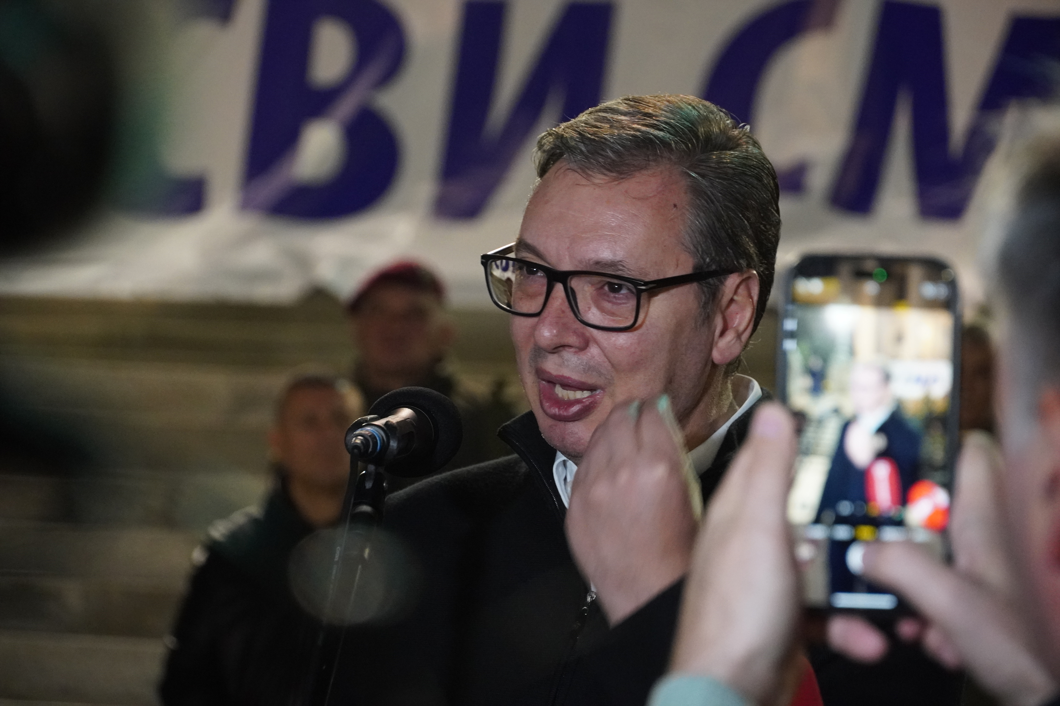The President of the Republic of Serbia, Aleksandar Vucic, arrived in front of the National Assembly and joined the citizens who gathered to support Milan Bogdanovic, who was shot in an attack in front of the Parliament today.