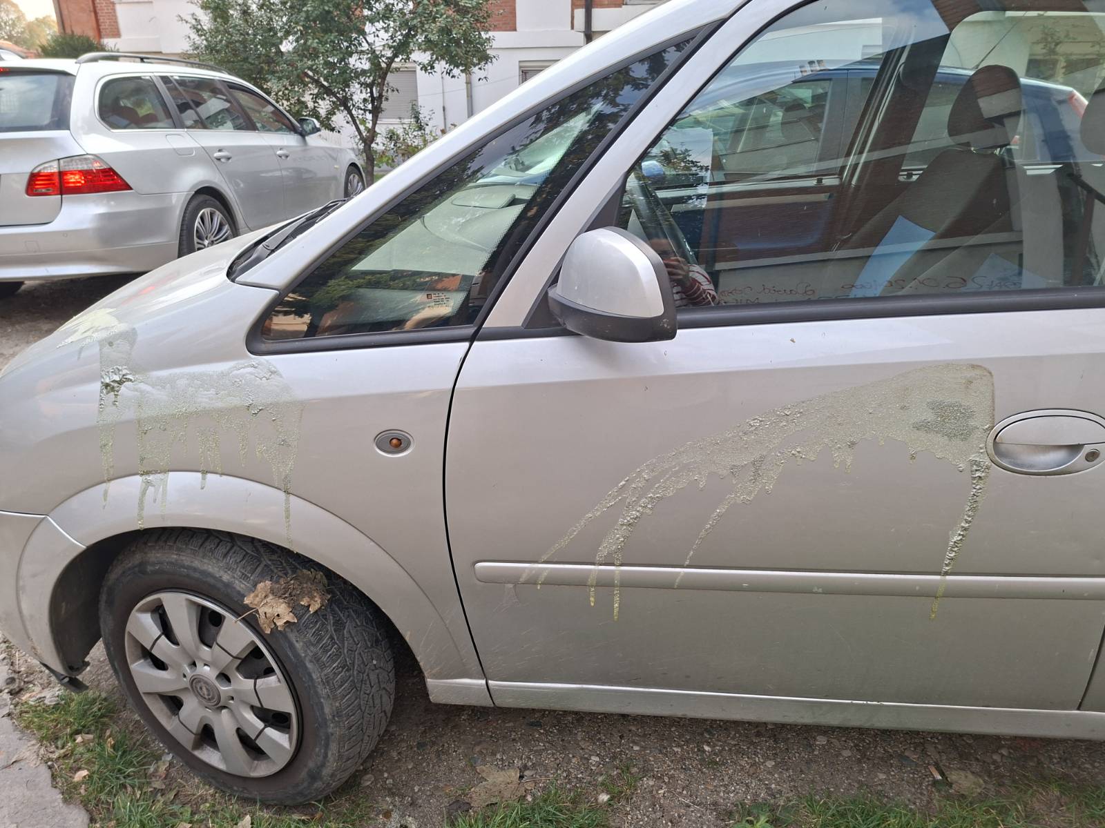 signal-2025-10-17-130205_007