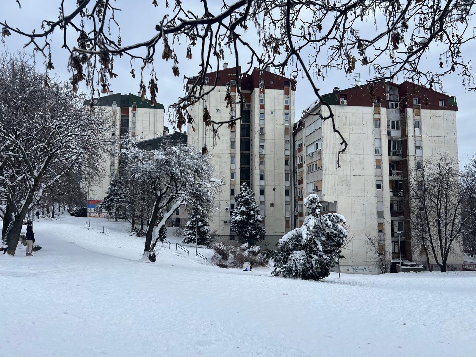 Skojevsko naselje od Badnjeg dana bez tople vode
