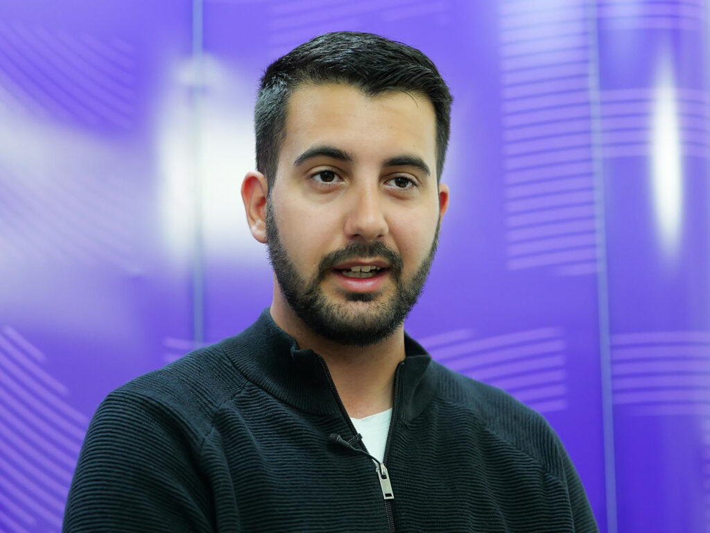 Mesto: Beograd
Datum: Wed May 07 13:18:13 CEST 2025
Dogadjaj: KIOSK - Izjava FoNetu novinara Insajdera Stefana Miljuša u okviru serijala razgovora Kiosk o medijskoj sceni u Srbiji
Fotoreporter: Milica Vučković
Ličnosti: Stefan Miljuš
Izvor: FoNet