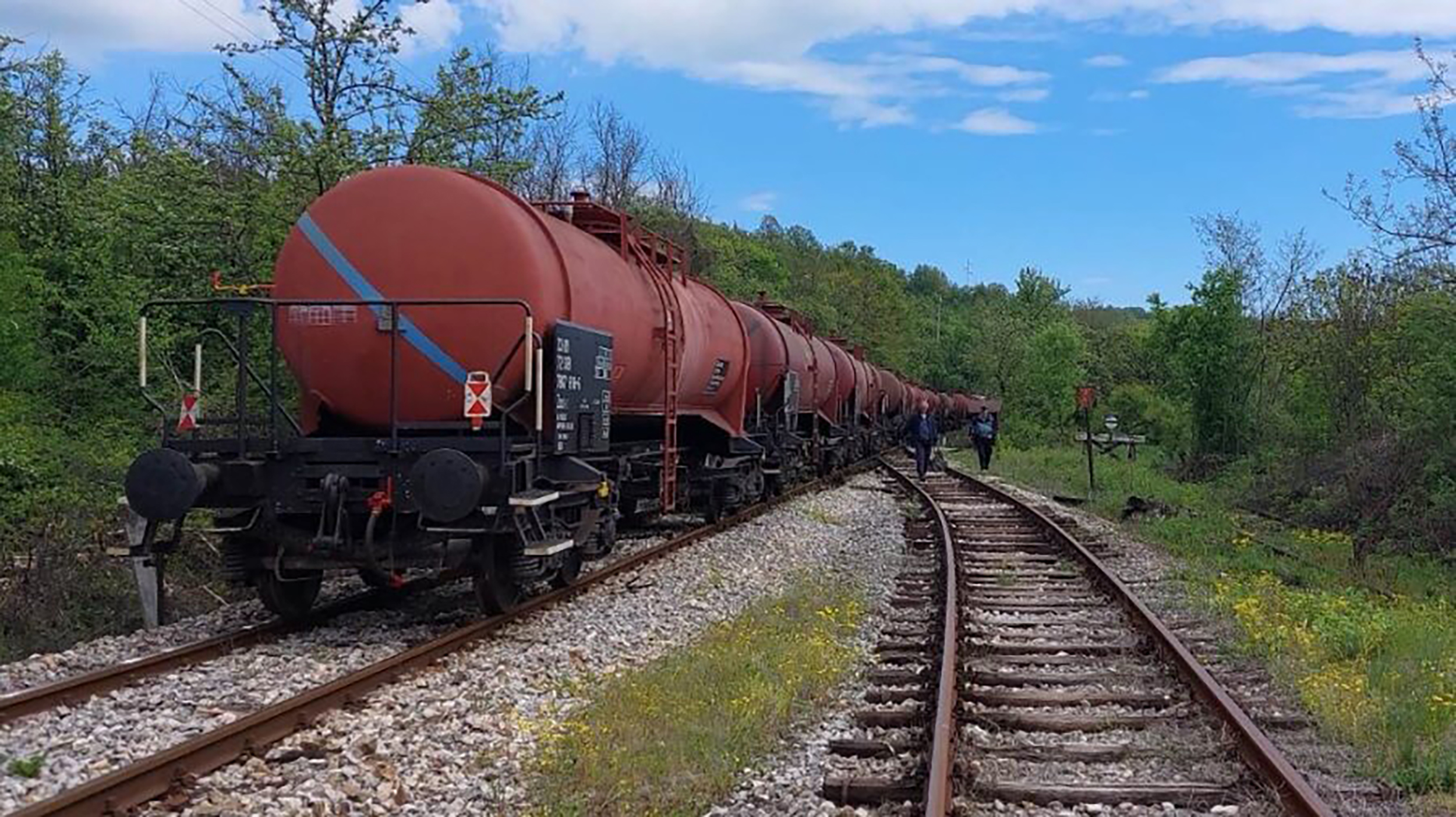 1682854195-voz-trnavac-900x505