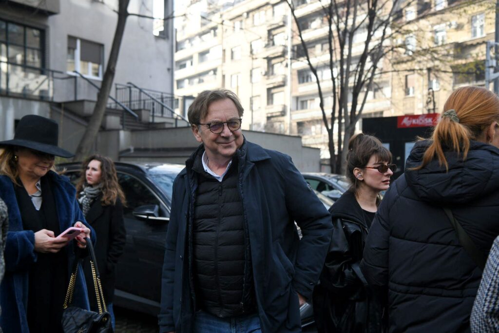 RTS zgrada,  glumci protest  podrska profesorima i studentima drzavnog univerziteta u novom pazaru