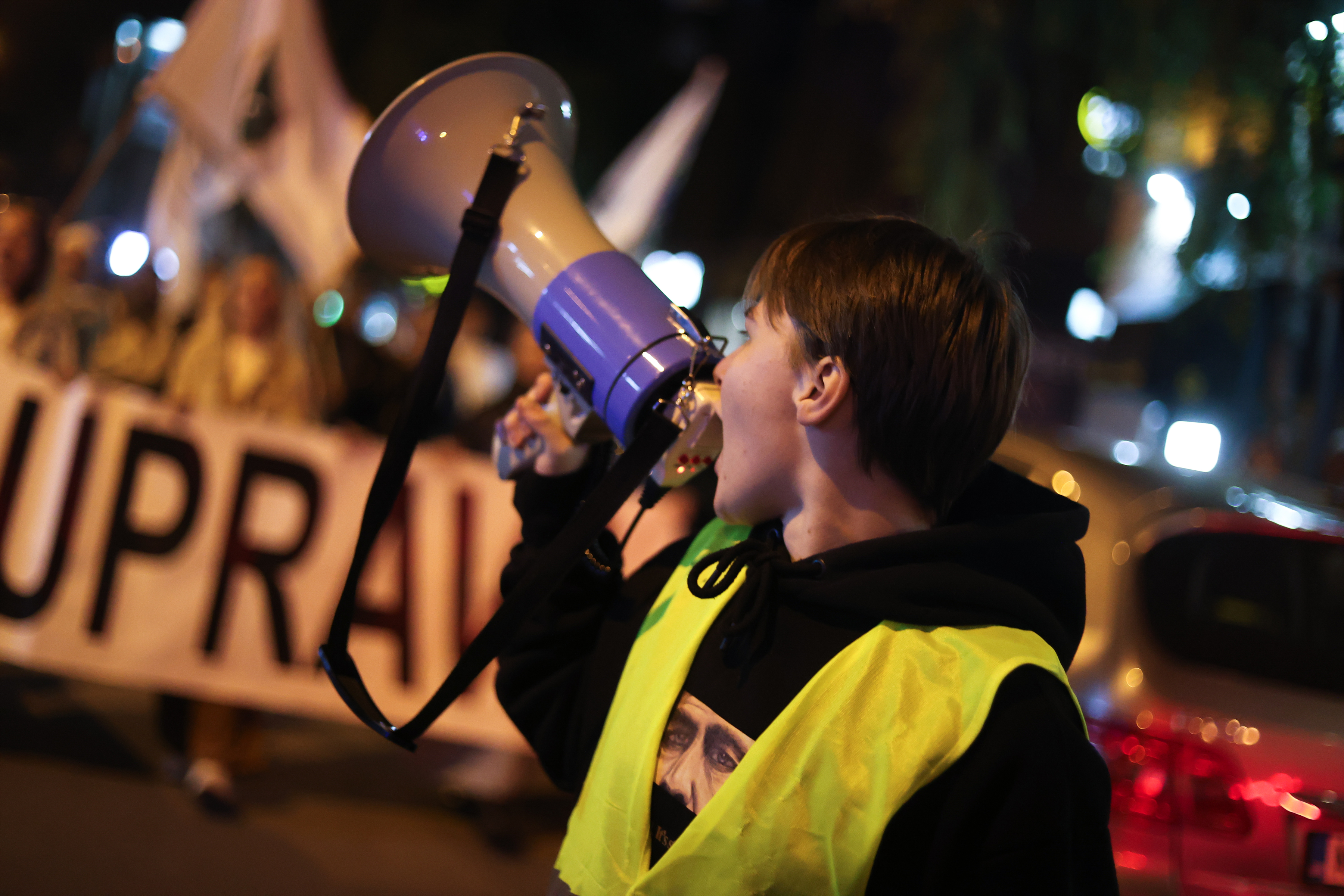 "Save the University" protest held in front of the State University in Novi Pazar.Protest "Sacuvajmo univerzitet" odrzan je ispred Drzavnog univerziteta u Novom Pazaru.