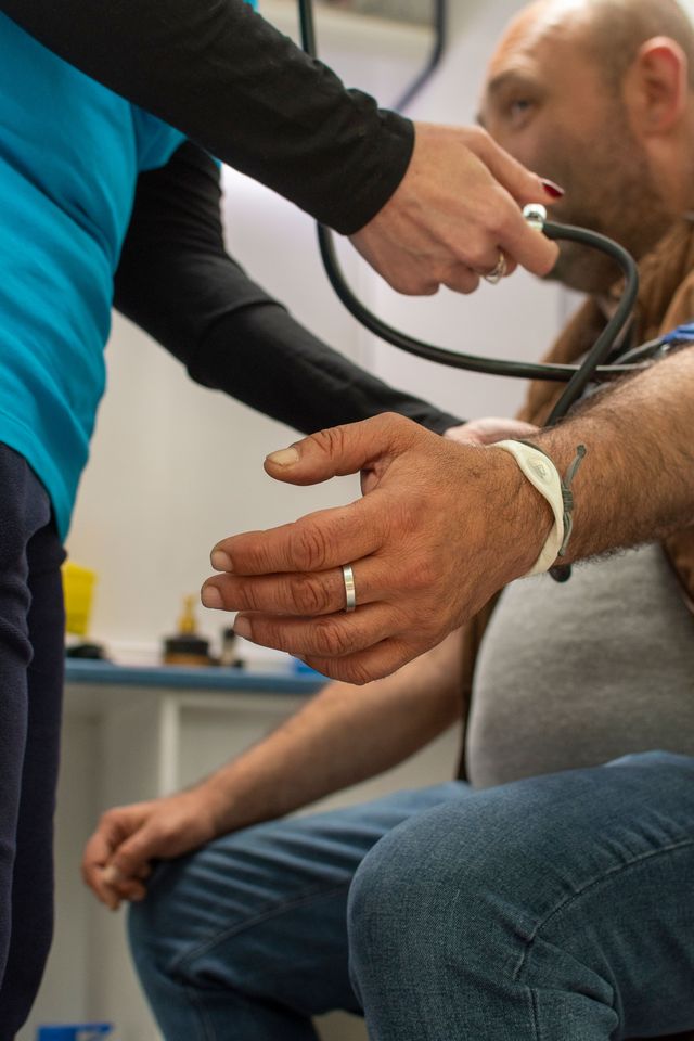 Poziv društveno odgovornim kompanijama: Hitna podrška za zaštitu života ljudi u beskućništvu ove zime