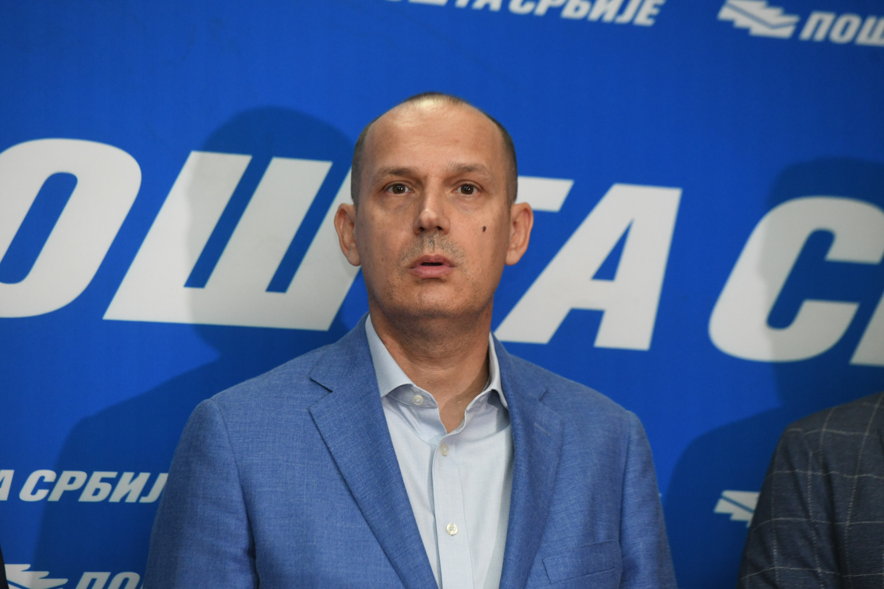 An agreement on business and technical cooperation was signed between the Public Company Post of Serbia and the companies NITES doo and MEDIT doo, establishing the E-prescription service - a modern software solution that enables the prescription and imple