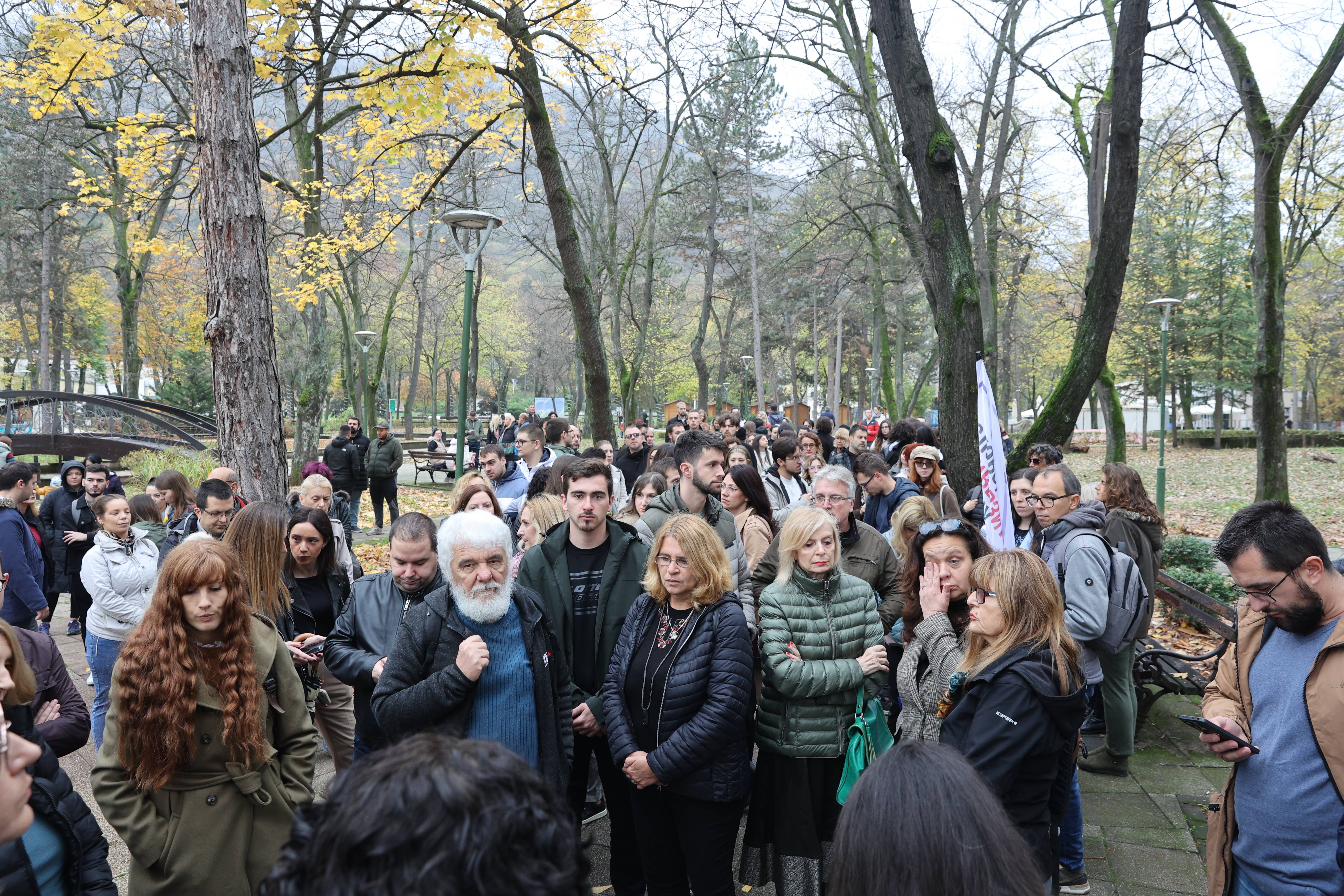 PROTEST ZBOG OSNIVANJA FAKULTETA SRPSKIH STUDIJA U NISKOJ BANJI