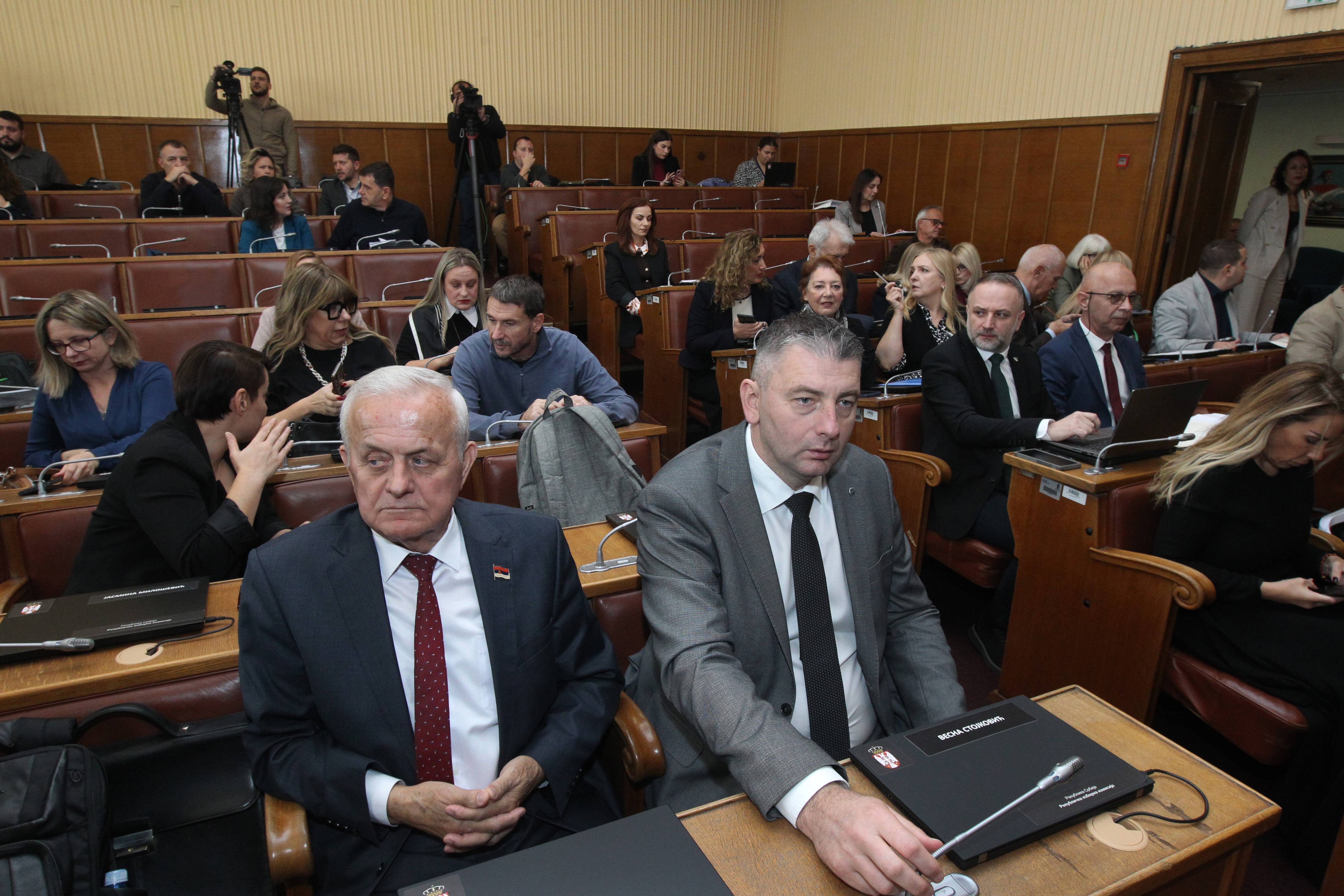 JAVNO SLUSANJE RAZGOVORA SA KANDIDATIMA ZA CLANOVE SAVETA REM-A