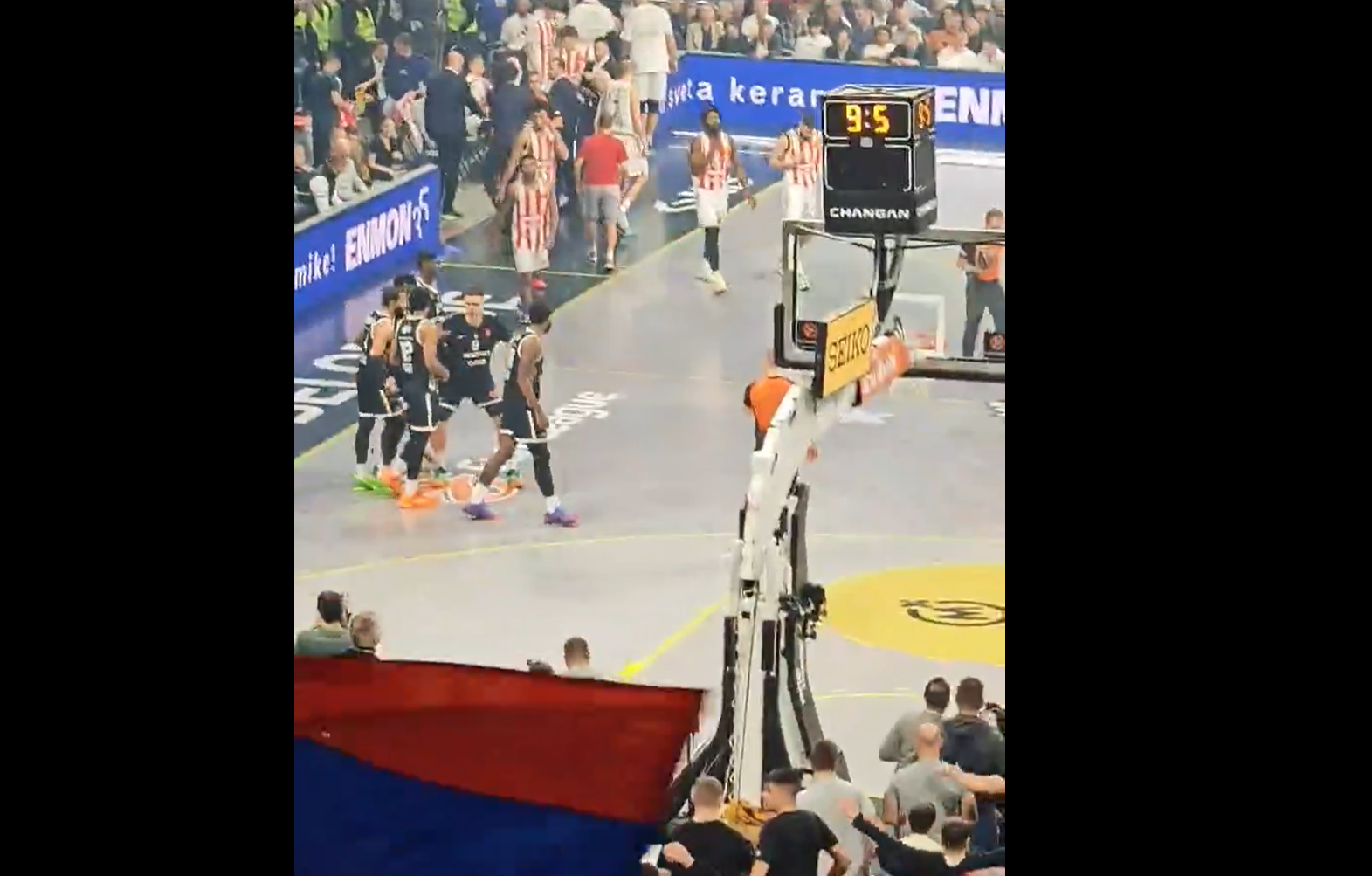 Snimak ekrana 2025-12-13 085350