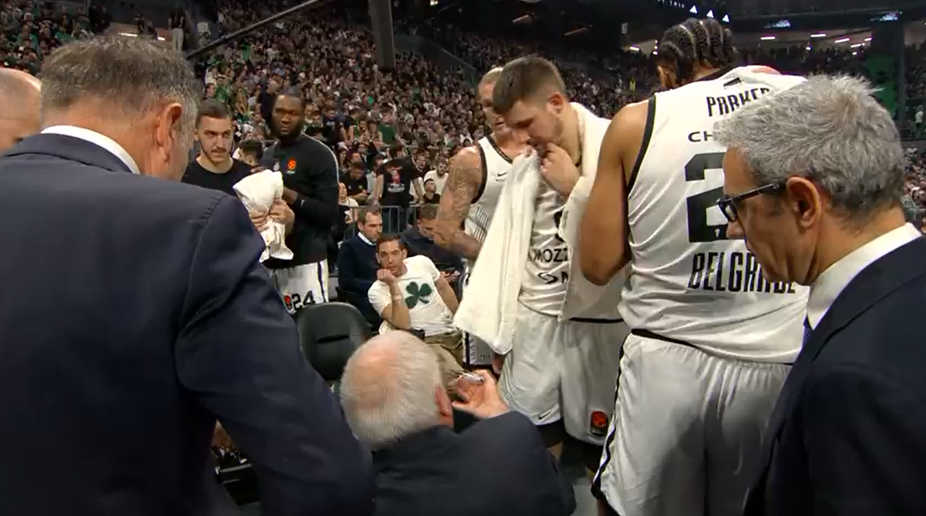 Željko Obradović na tajm-autu