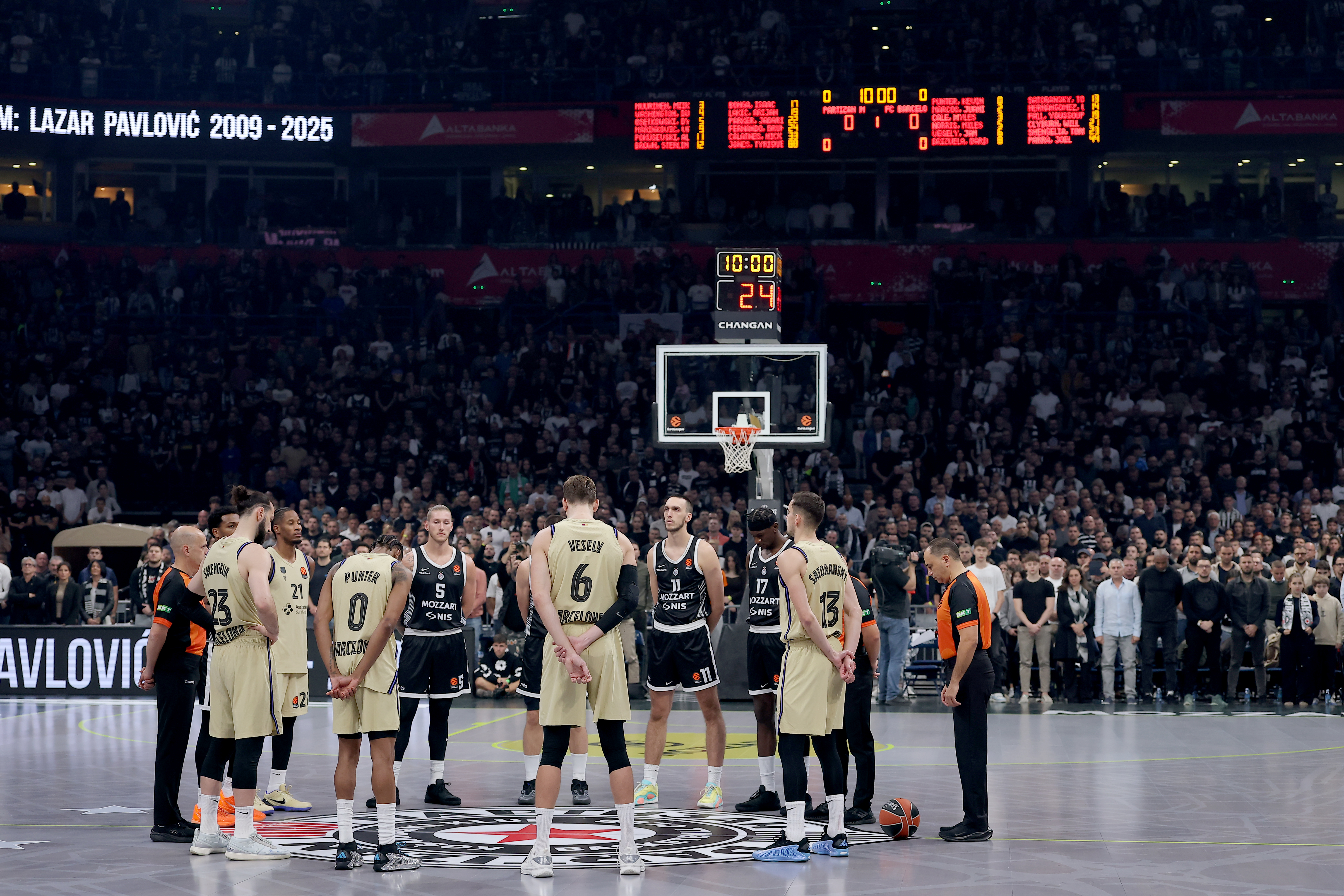 Belgrade, Serbia. 31th Oct, 2025. Partizan's during Euroleague basketball match between Partizan and Barcelona on October 31. 2025. in Belgrade, Serbia.
(photo by Pedja Milosavljevic/STARSPORT ©)