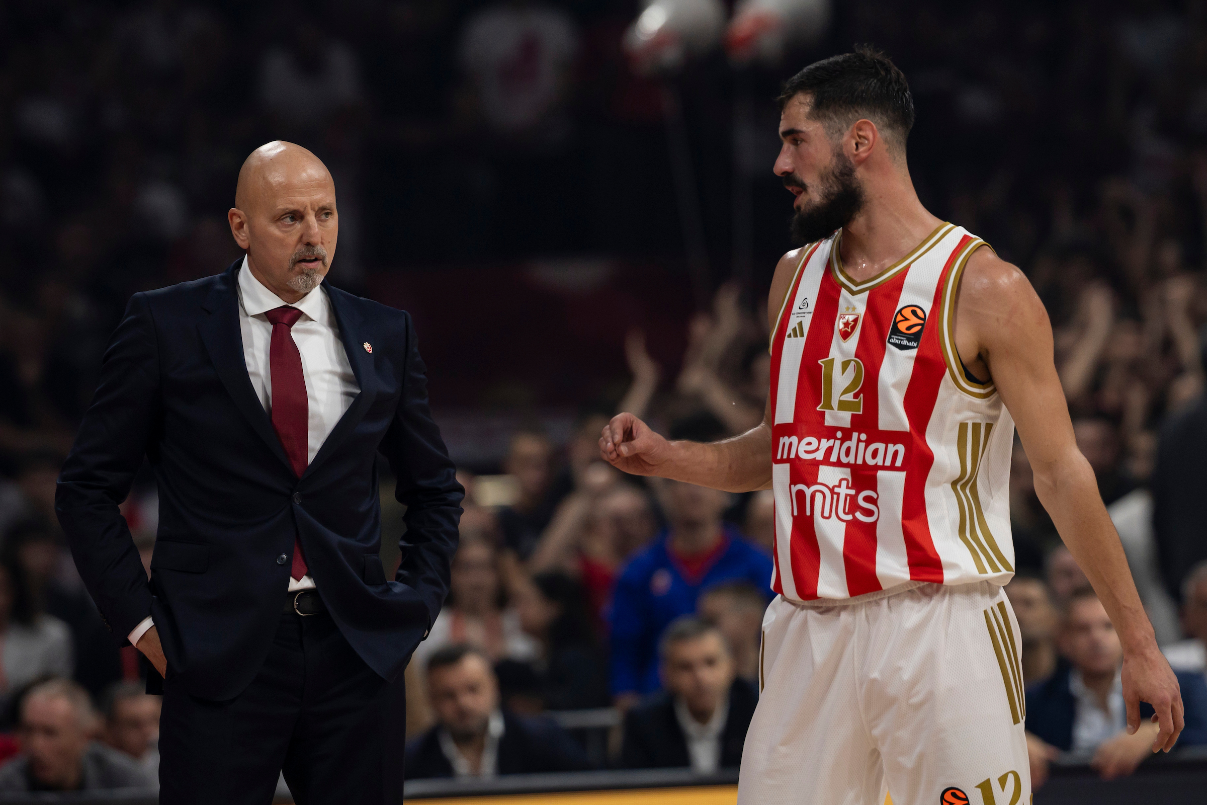 Crvena Zvezda Meridianbet Belgrade v Baskonia - Euroleague 2025/2026