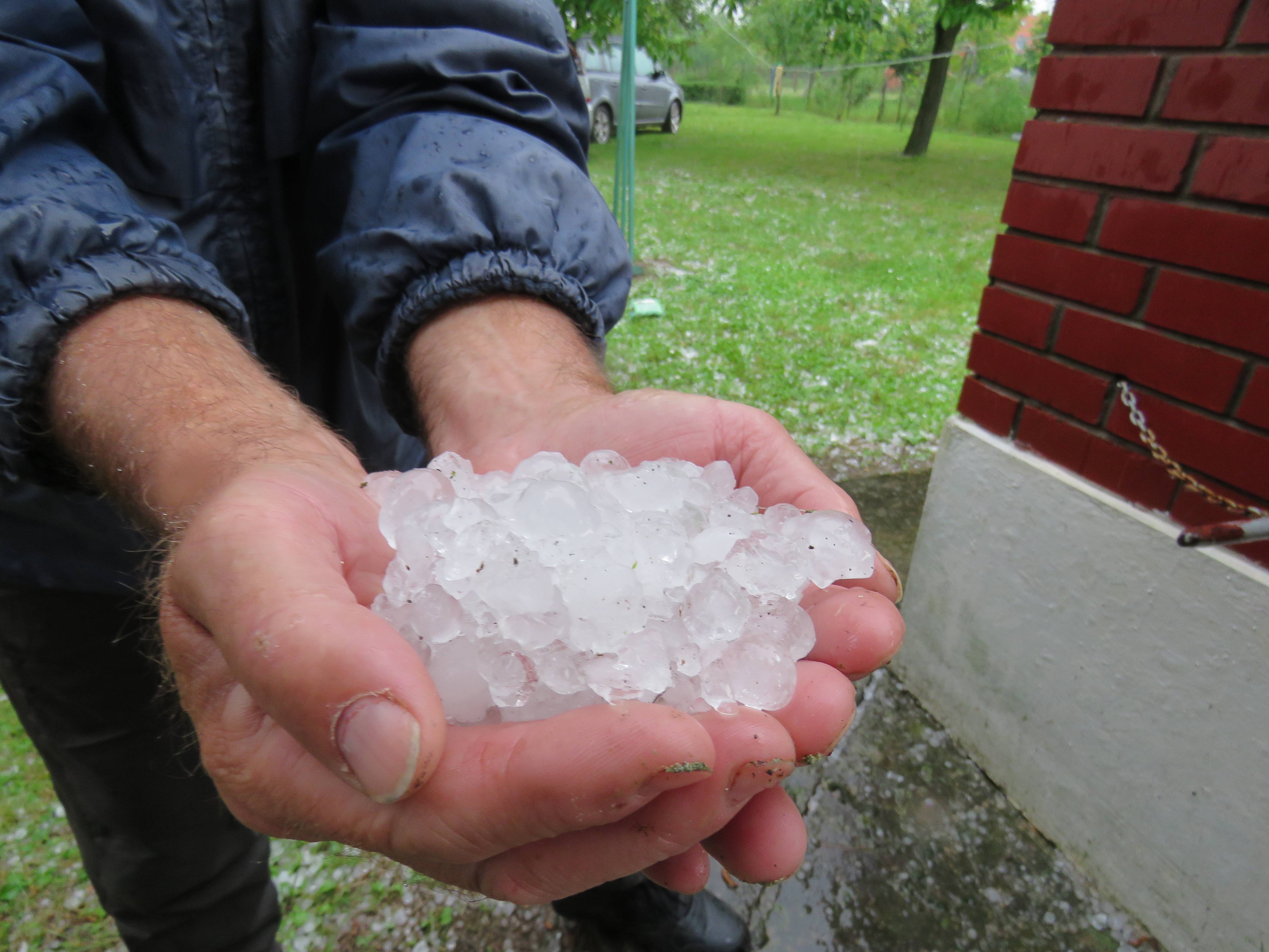 NEVREME U SELU BANJANI KOD UBA