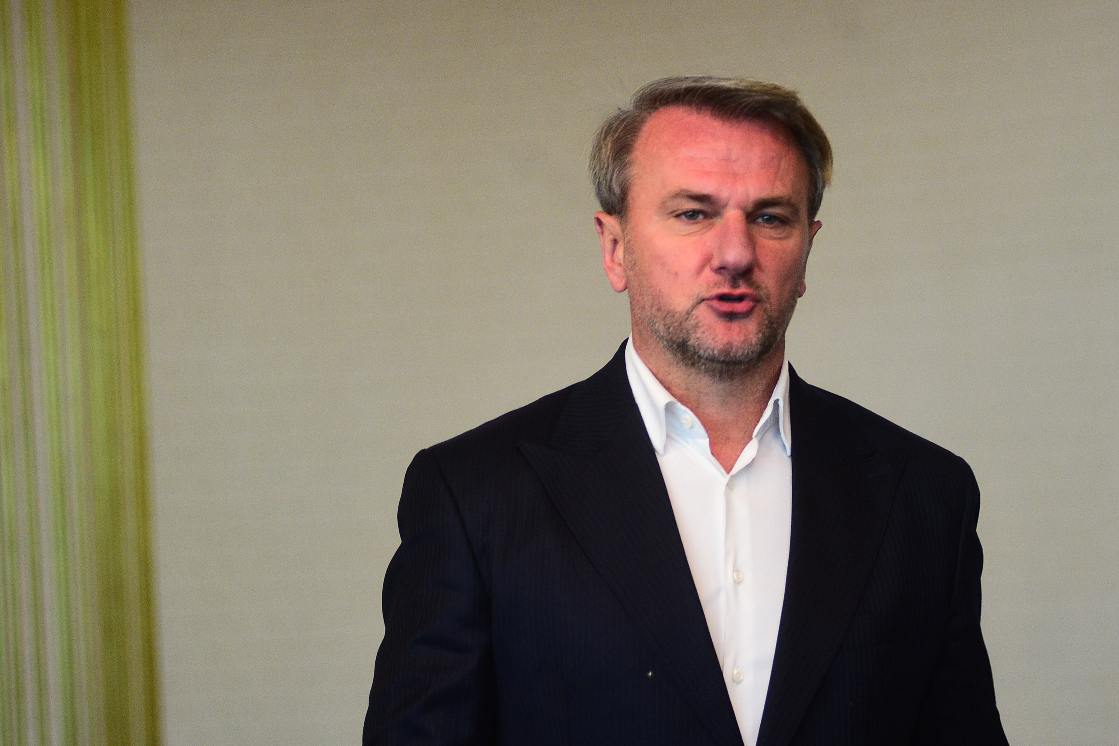 The annual conference of KK Partizan was held at the Crowne Plaza hotel.Godisnja konferencija KK Partizan odrzana je u hotelu Kraun Plaza.