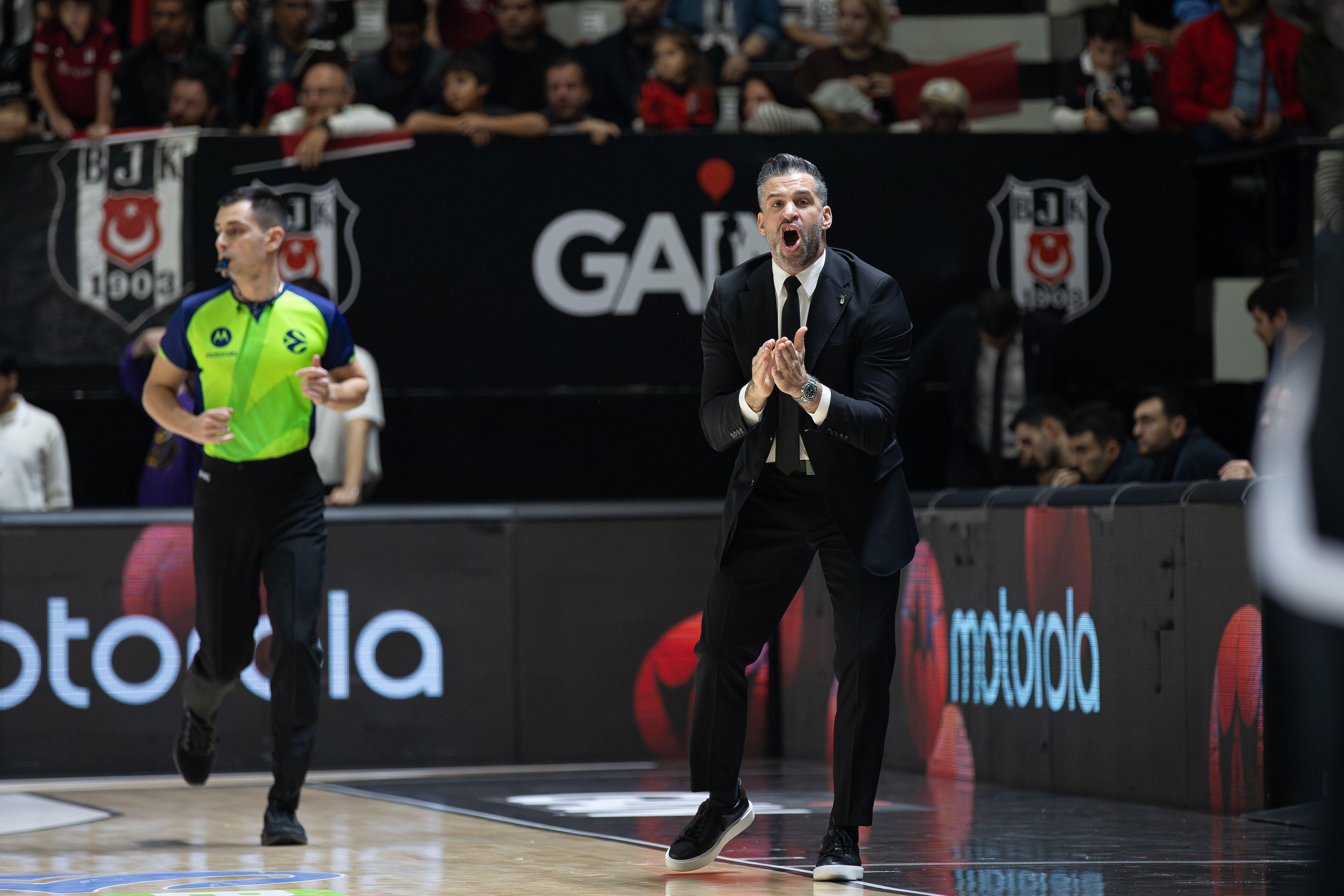 ISTANBUL, TURKEY - OCTOBER 29 :EuroCup Regular Season Round 5 game between Besiktas Gain and Cosea JL Bourg-en-Bresse at Besiktas Gain Sport Complex . Credit: ahmetozkanphotography/Alamy Live News