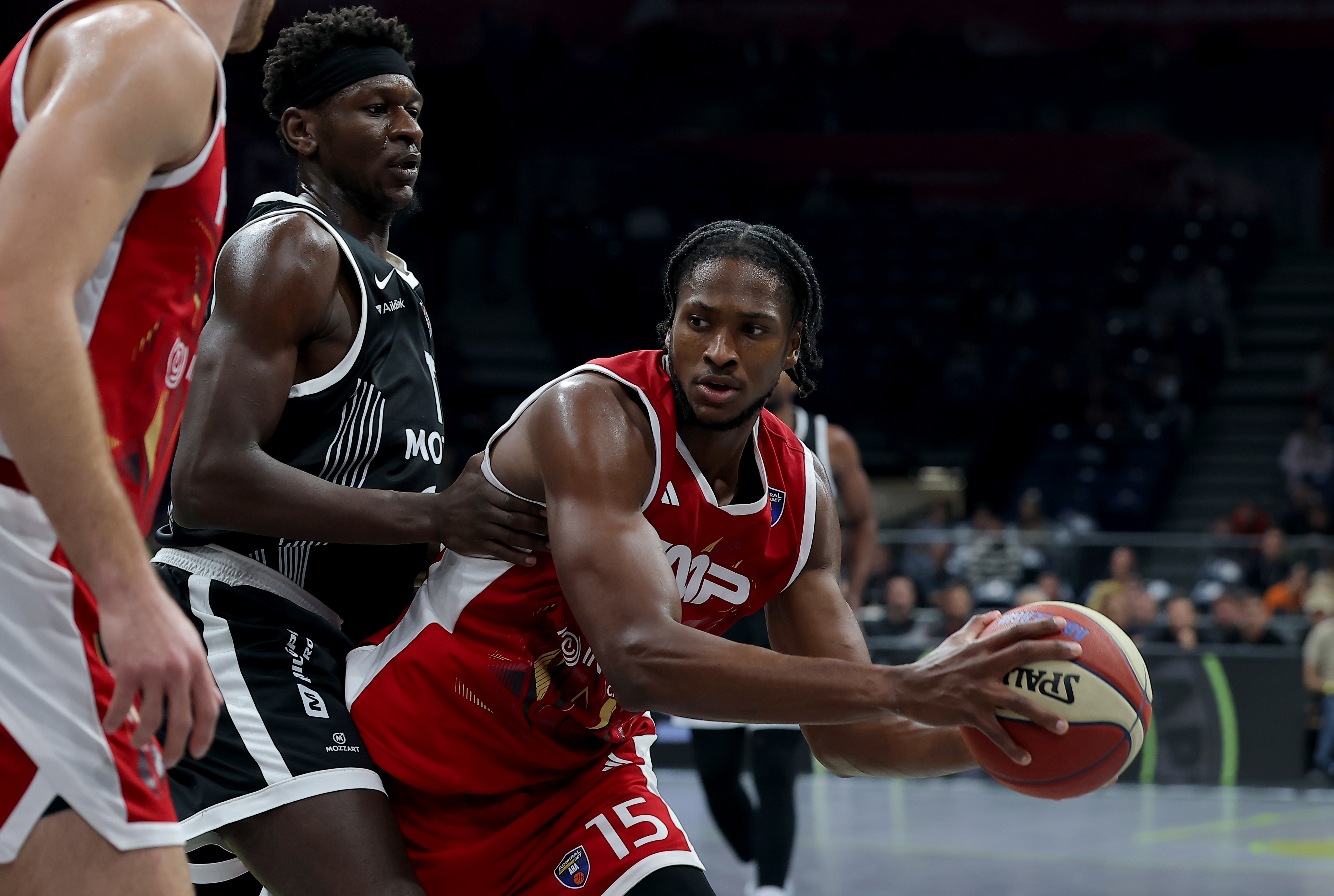 Belgrade, Serbia. 20th Oct, 2025. Partizan's Miikka Muurinen warms up prior to the ABA league basketball match between Partizan and FMP on October 20. 2025. in Belgrade, Serbia.
(photo by Pedja Milosavljevic/STARSPORT ©)