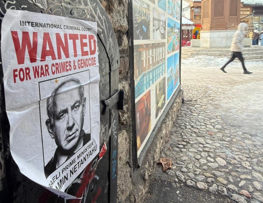 Posters targeting Israel PM Netanyahu displayed across Sarajevo