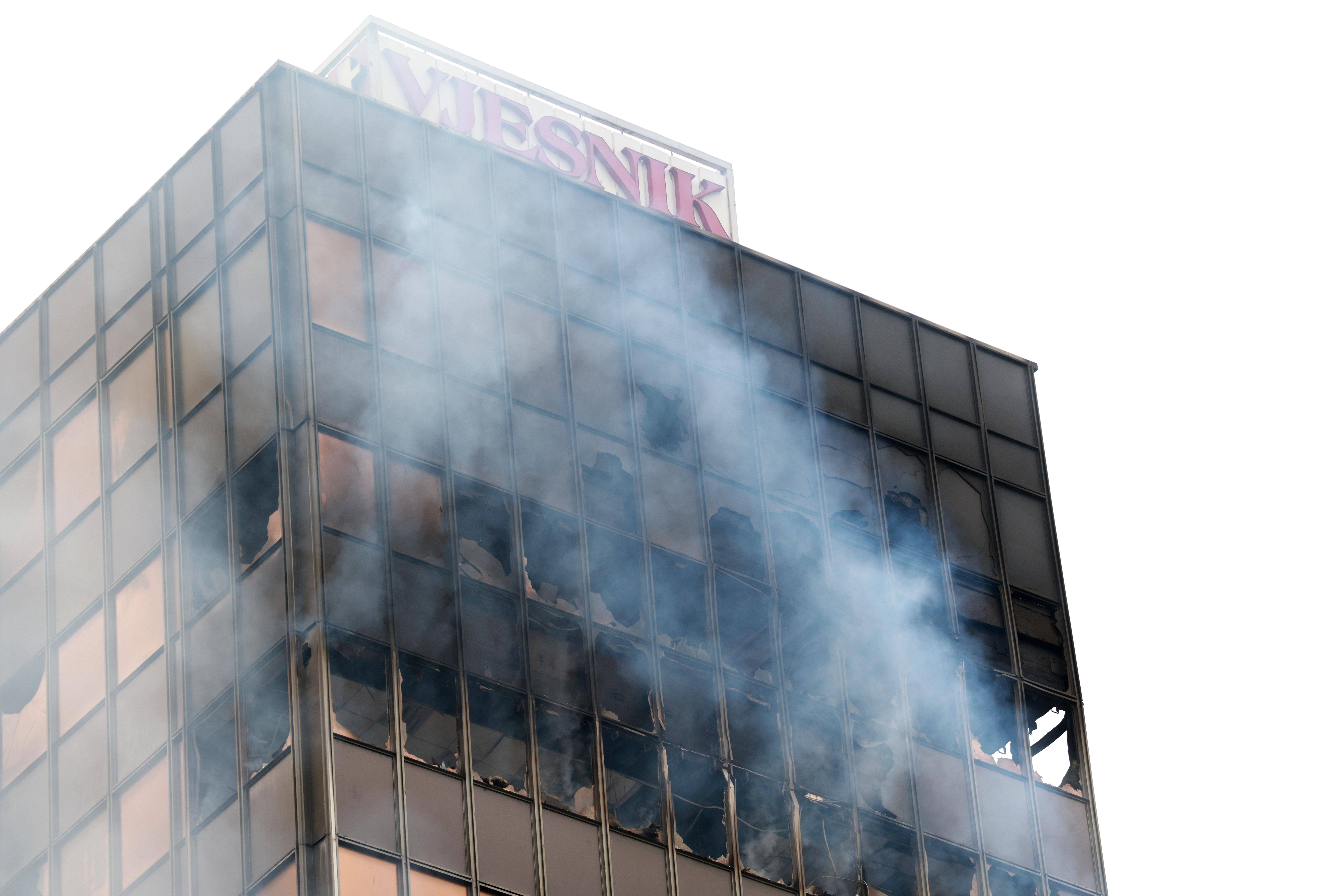 GORI VJESNIKOVA ZGRADA U ZAGREBU