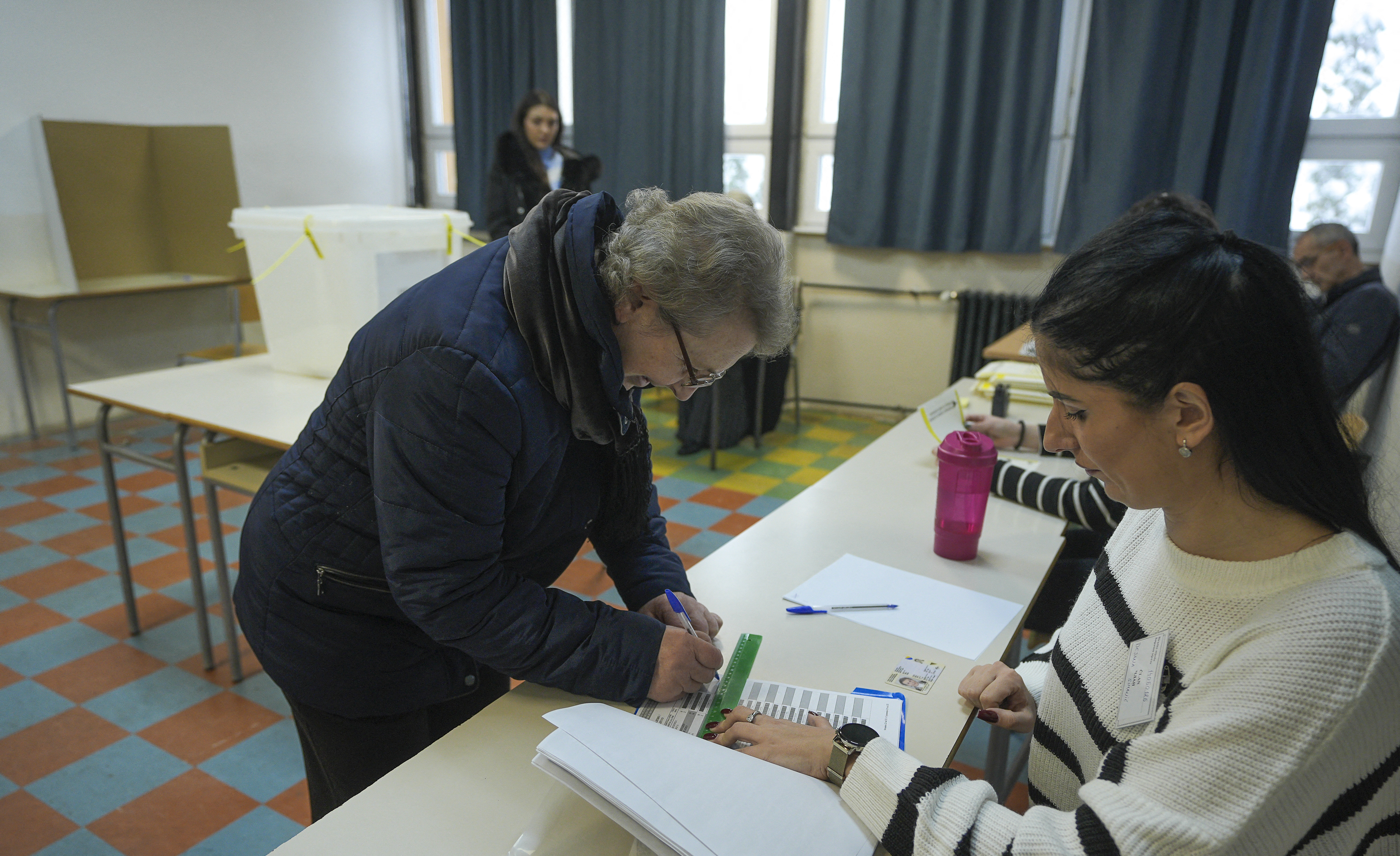 Voters in Bosnia’s Serb entity heading to the polls