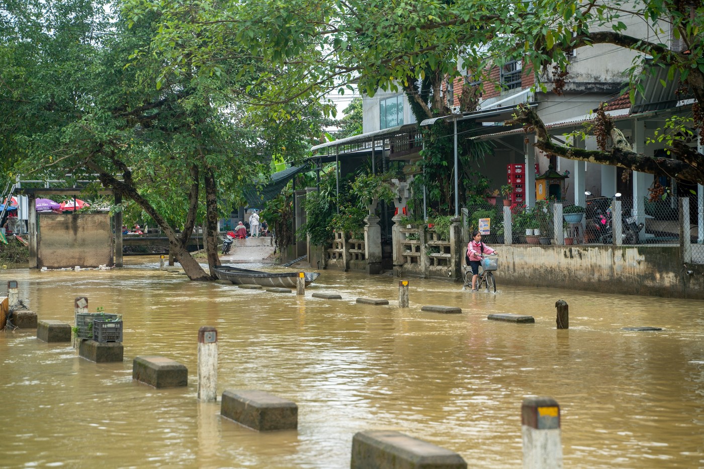Severe flooding and cold snap affect Central Vietnam’s Hue Province