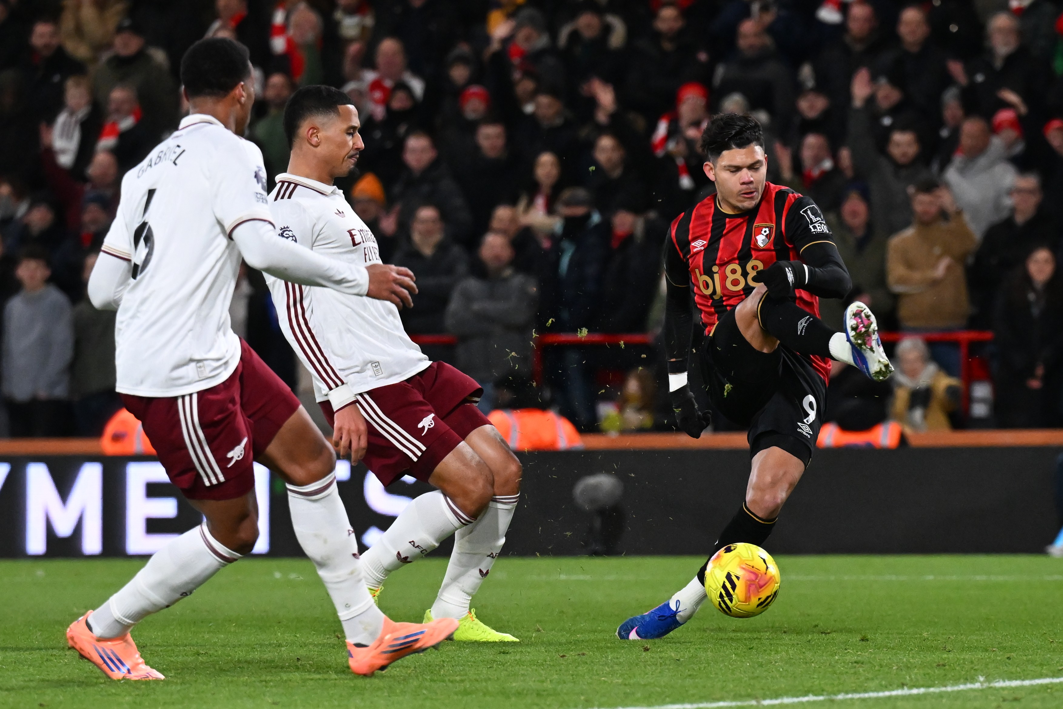 Bournemouth v ArsenalPremier League