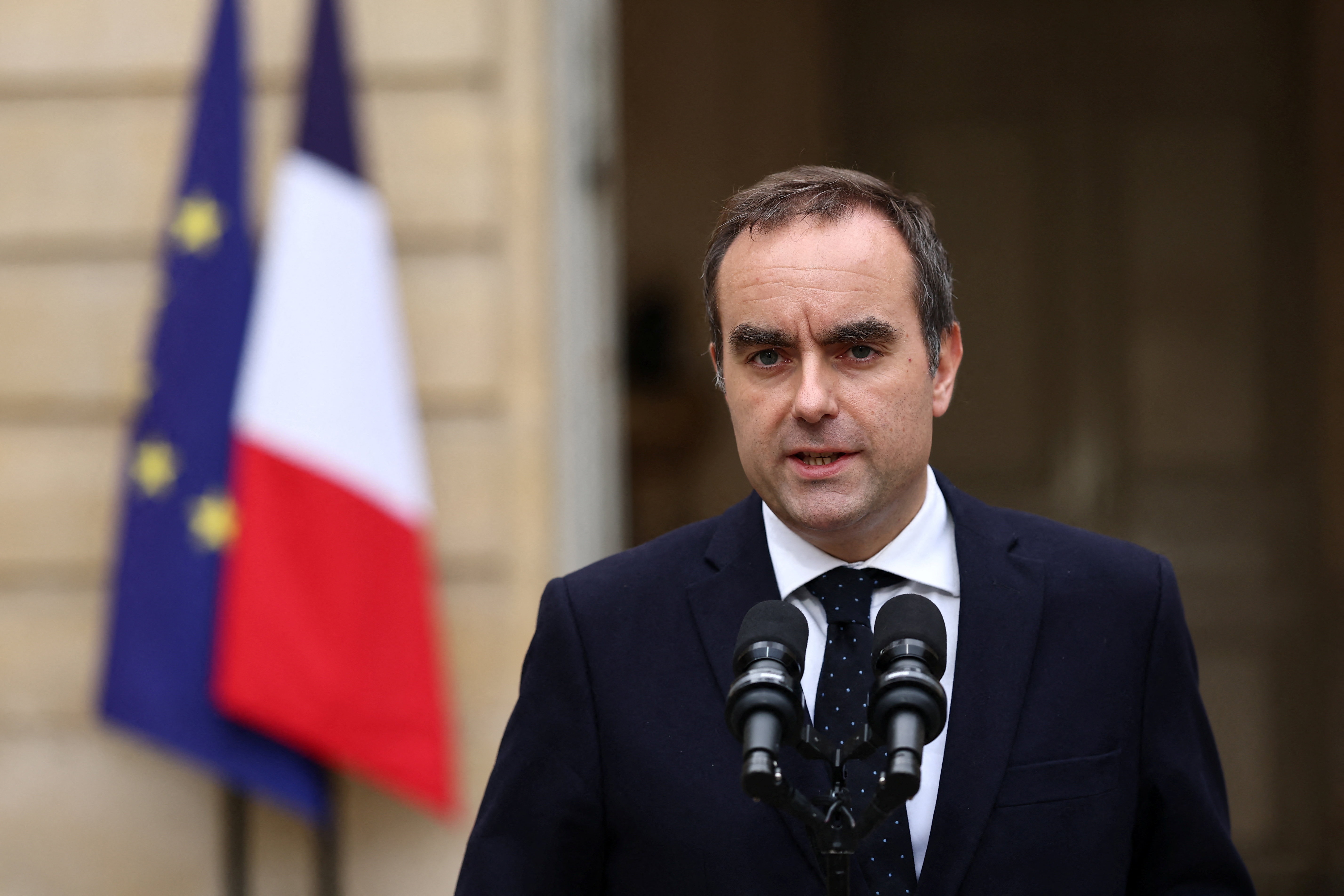 French Prime Minister Lecornu steps down shortly after unveiling new cabinet