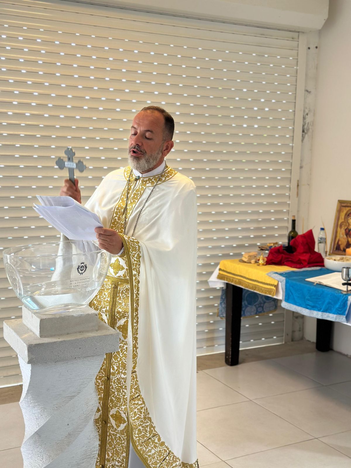 Zoran Milinković na treći Božić ustupio svoju vilu na Karibima pravoslavnim vernicima