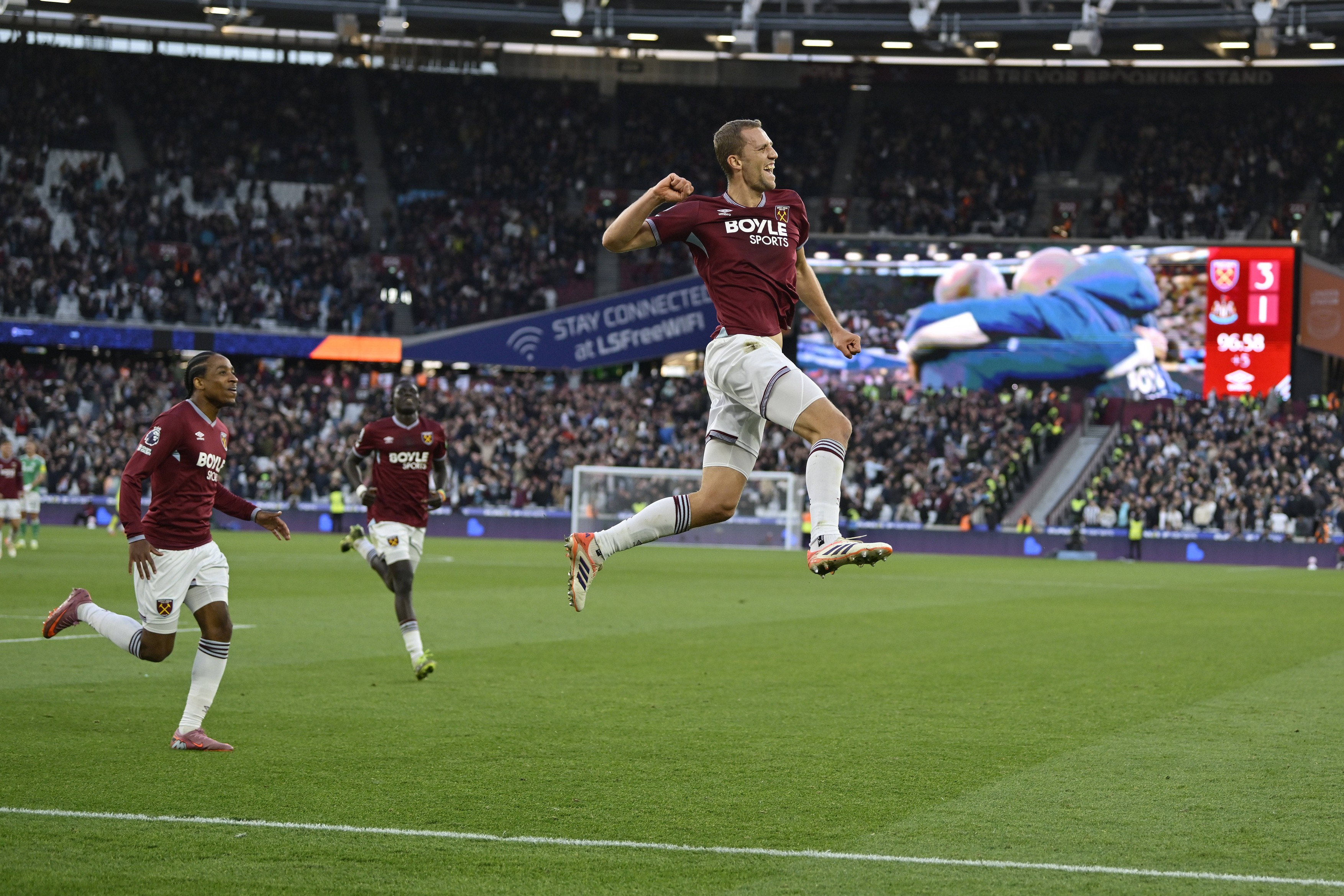 West Ham vs Newcastle Premier Lerague