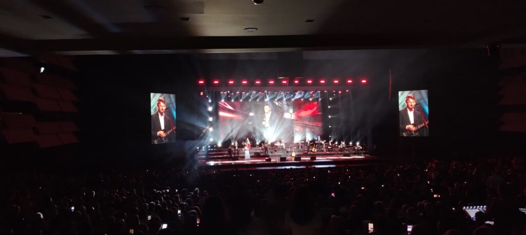 Beograd, koncert. Halid Muslimović na koncertu u Beogradu Foto: Dusan Cakic