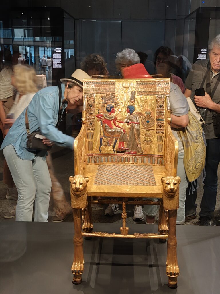 Egipat, Novootvoreni Veliki egipatski muzej, palto u Gizi Foto: Miljana Isailović/Nova.rs