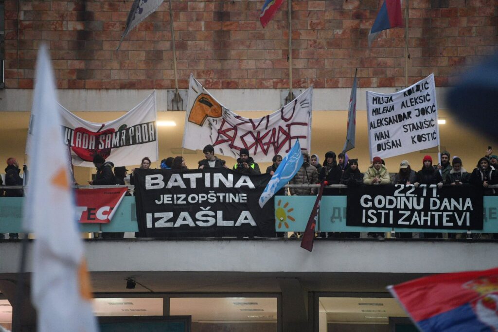 Beograd, 22.11.2025. RTS, Protest studenata i građana, godinu dana od napada na studente FDU, šetnja Foto: Filip Krainčanić/Nova.rs
