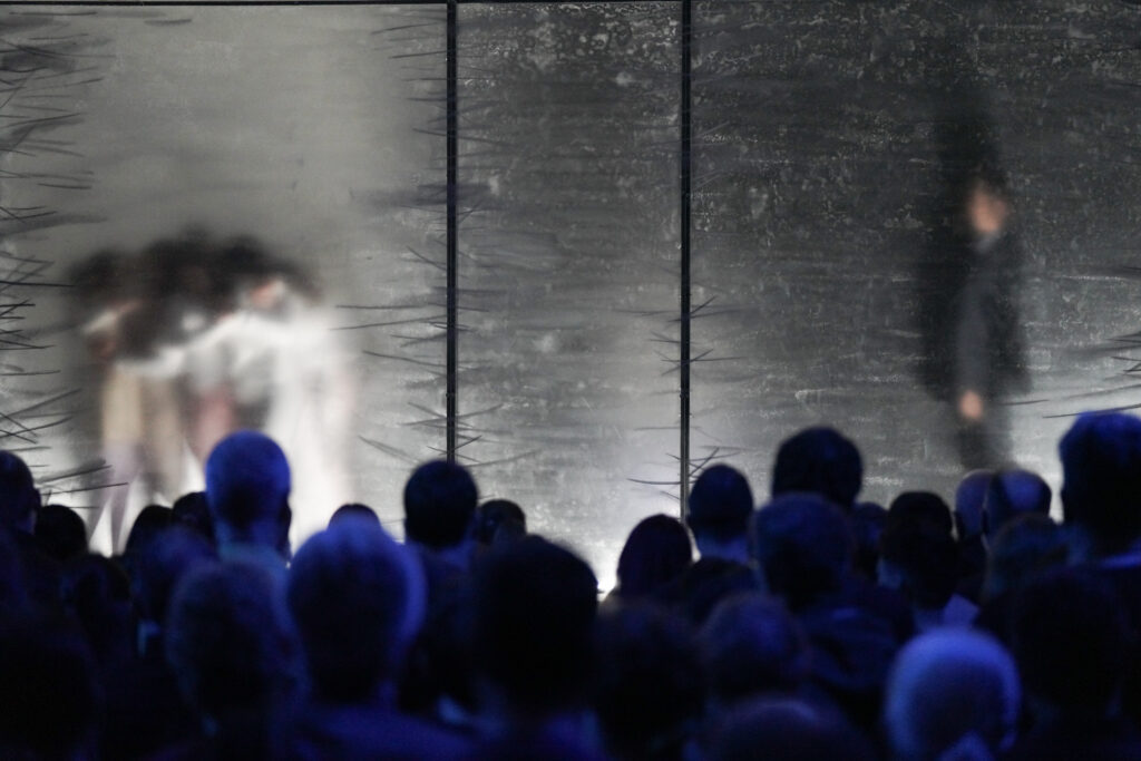 Beograd, 3. maja 2024. -Zavrni muzièko-scenski program u Studentskom kulturnom centru povodom obeleavanja prve godinjice zloèina i komemoracija rtvama masovnog ubistva u Oglednoj osnovnoj koli Vladislav Ribnikar. FOTO TANJUG/ STRAHINJA AÆIMOVIÆ/ bg