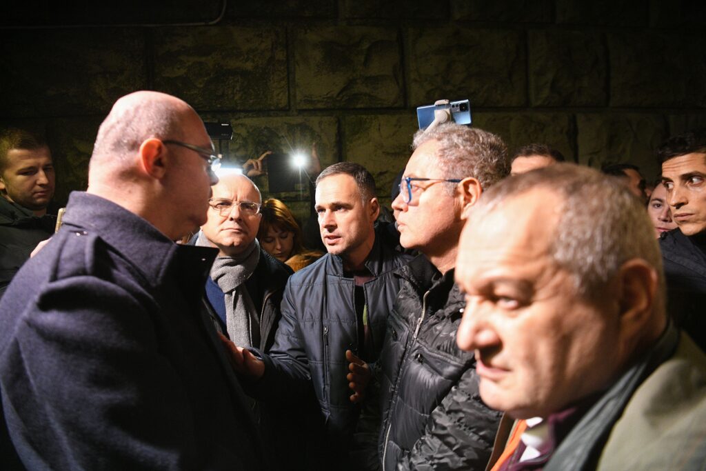 Beograd 25.12.2023. Policijska stanica 29. novembar. Protestna šetnja. Protest građana, gradjana zbog pokradenih izbora. Foto: Filip Krainčanić/Nova.rs