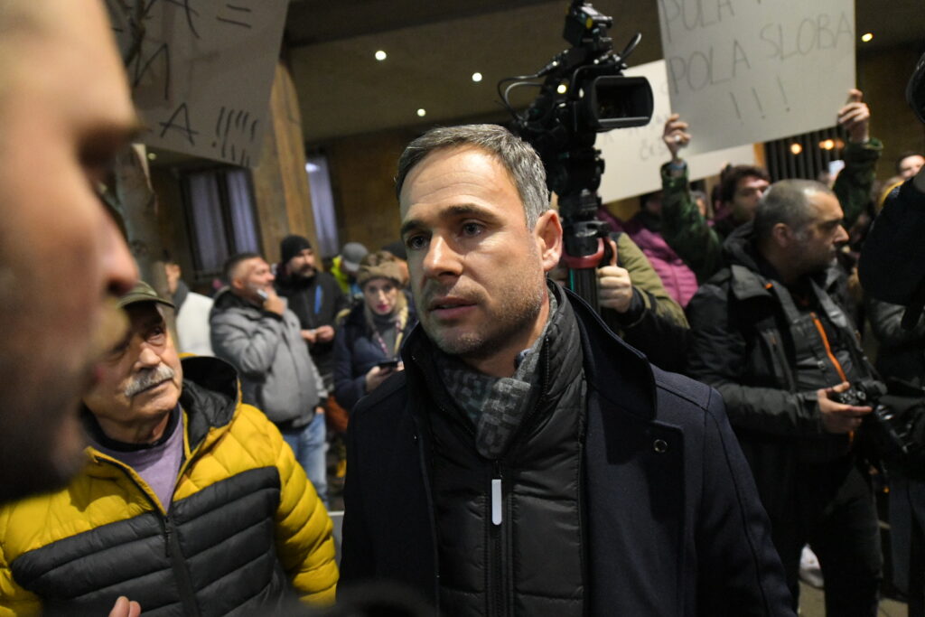 Beograd 19. decembar 2023. Protest opozicije Srbija protiv nasilja ispred zgrade Republičke izborne komisije RIK-a zbog kradje izbora Foto:Amir Hamzagić/Nova.rs